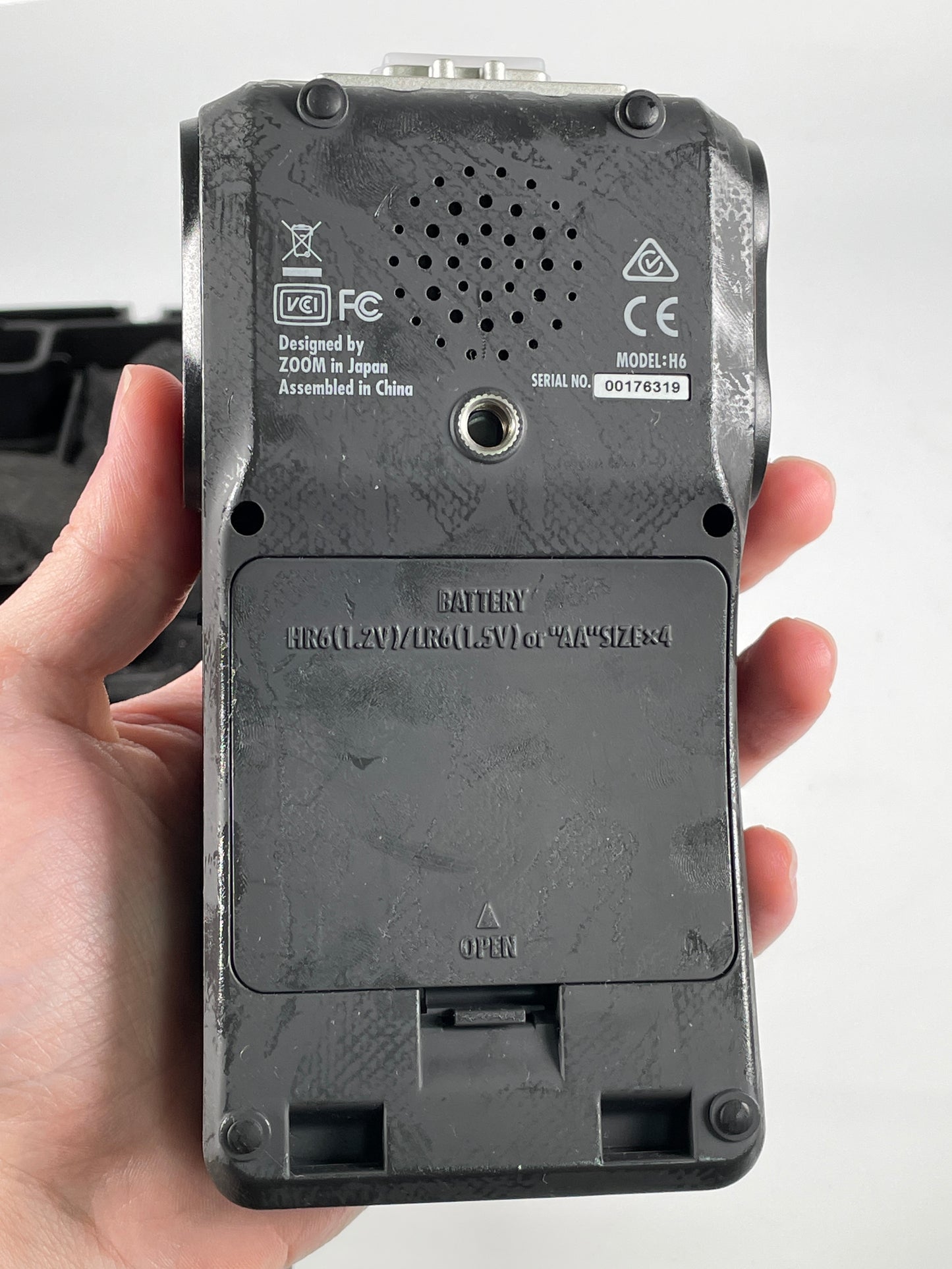 Zoom H6 6-Track Portable Digital Recorder