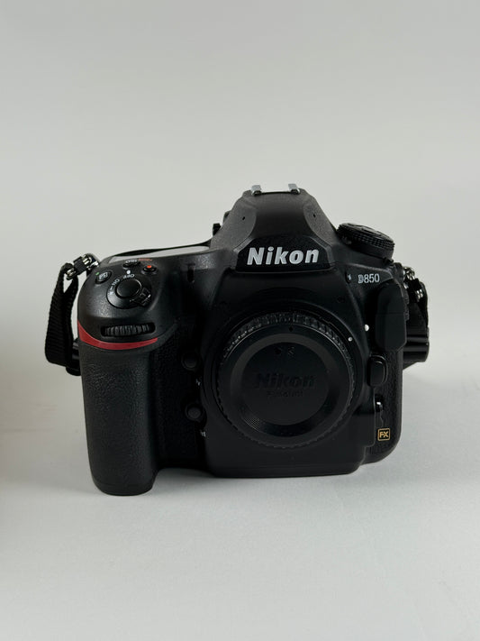 Nikon D850 Full Frame Digital camera body