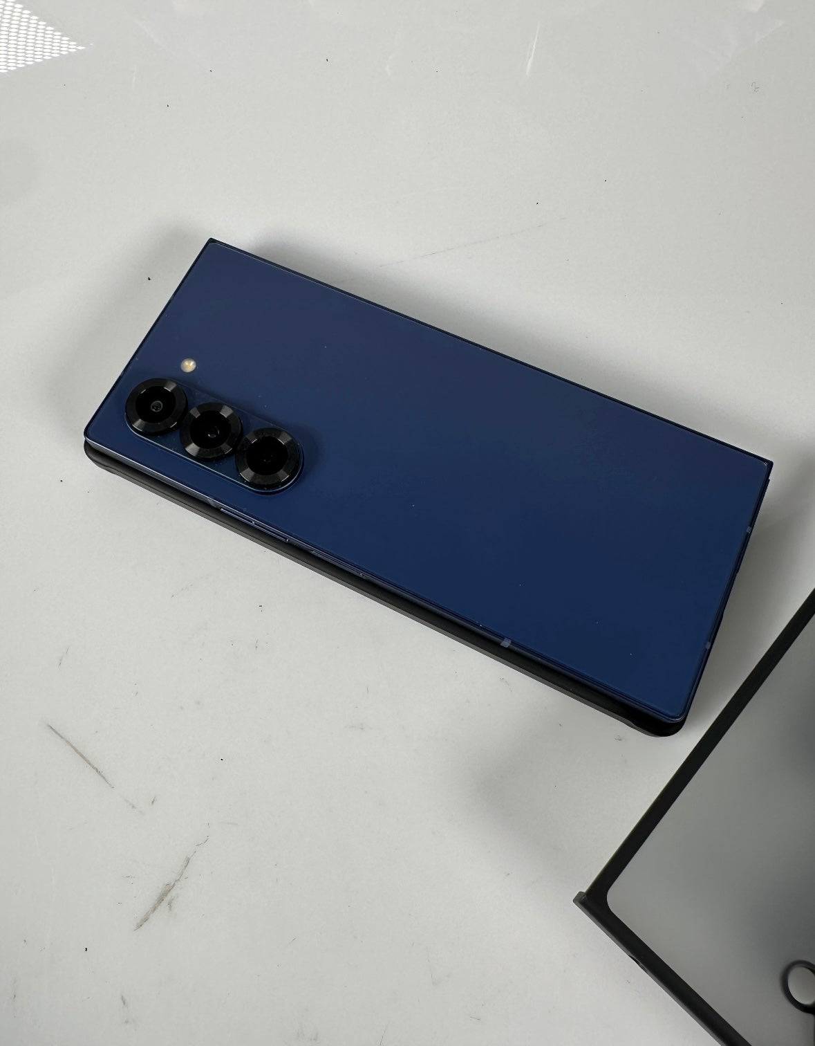 Samsung Galaxy Z Fold 6 - 256 GB - Navy AT&T