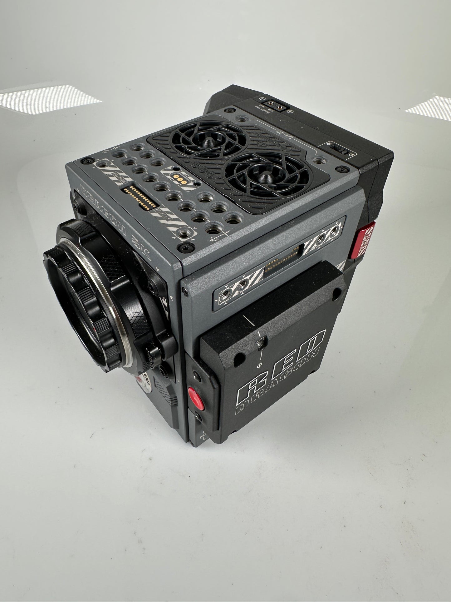 Red Scarlet-W Dragon 5K DSMC2 cinema camera S35 v-lock expander EF lens mount