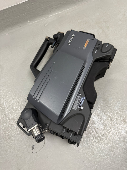 Sony HDC1500 HD Color Camera video studio