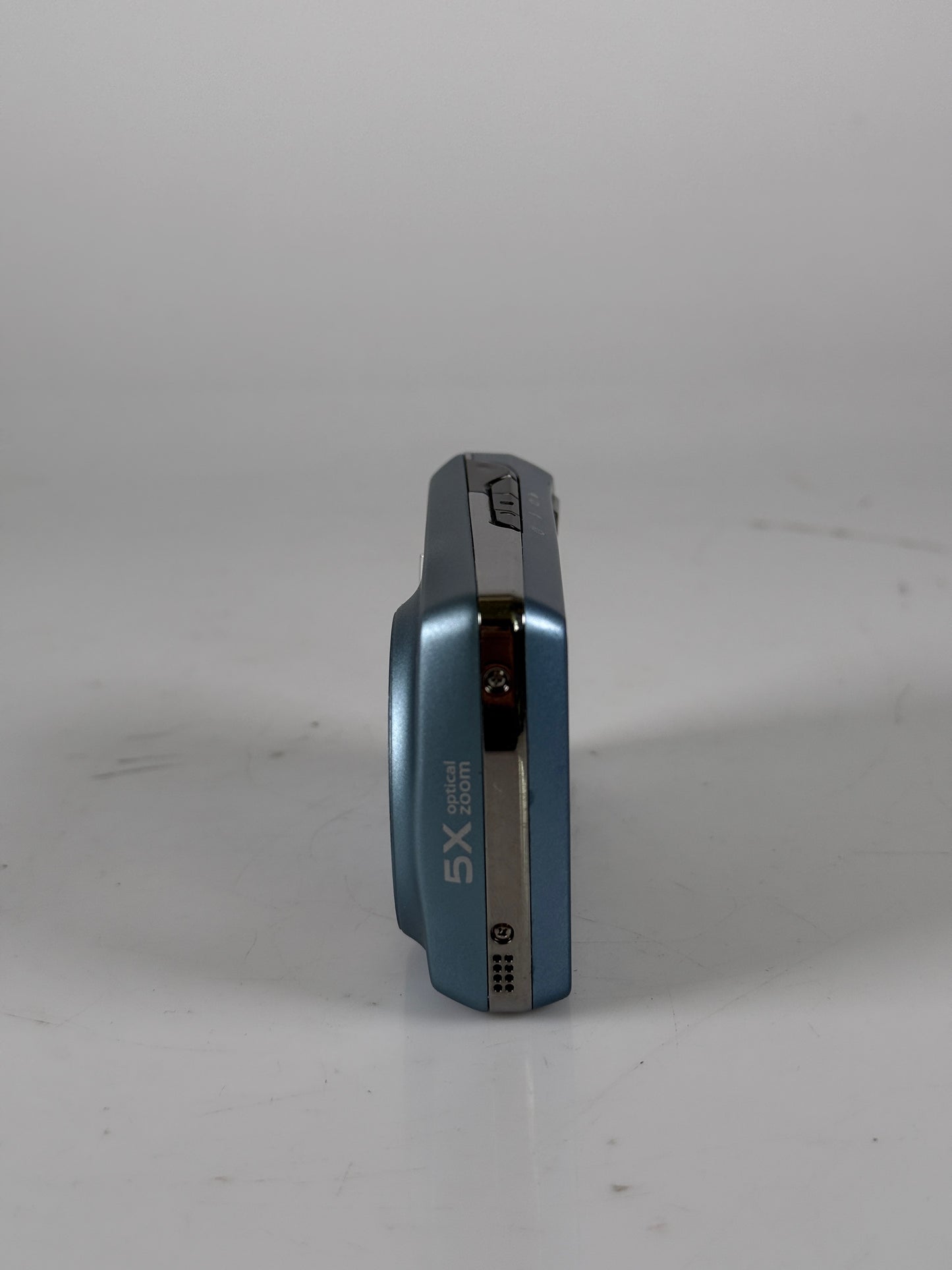 Kodak EasyShare M550 12MP 5x Blue Compact Digital Camera