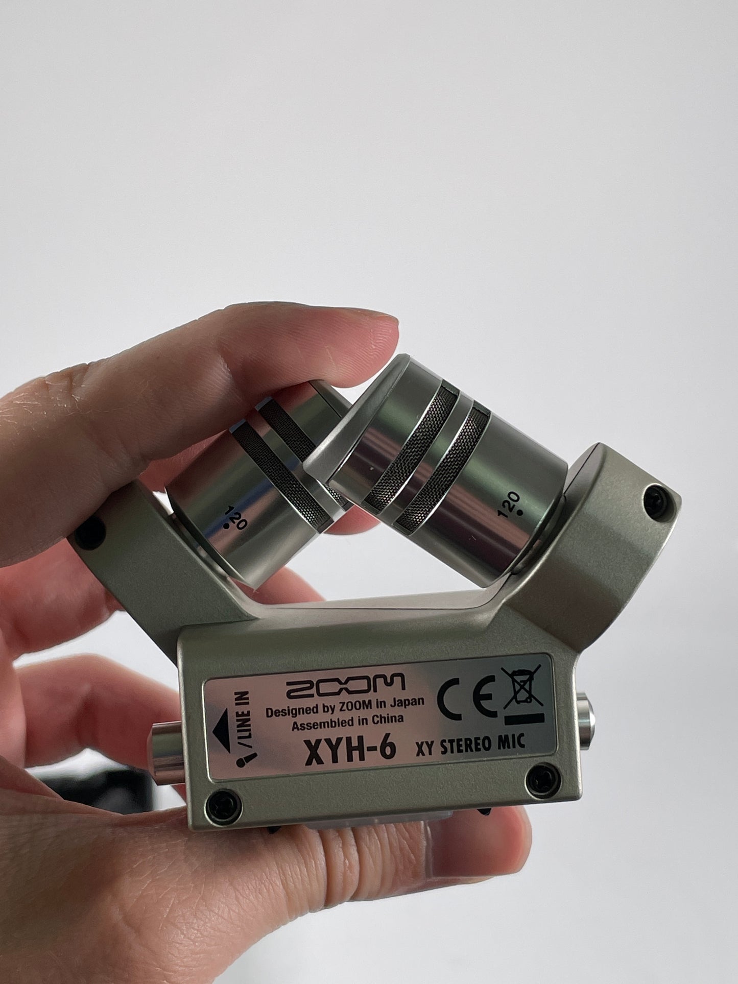 Zoom H6 6-Track Portable Digital Recorder