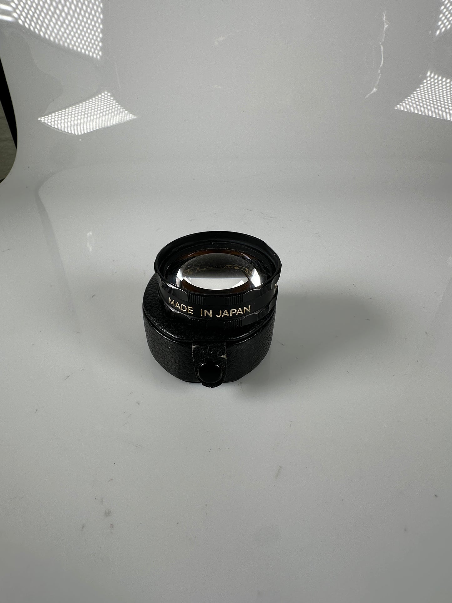Nikon 20D (dptr / diopter) Ophthalmology/Optometry Lens and Case