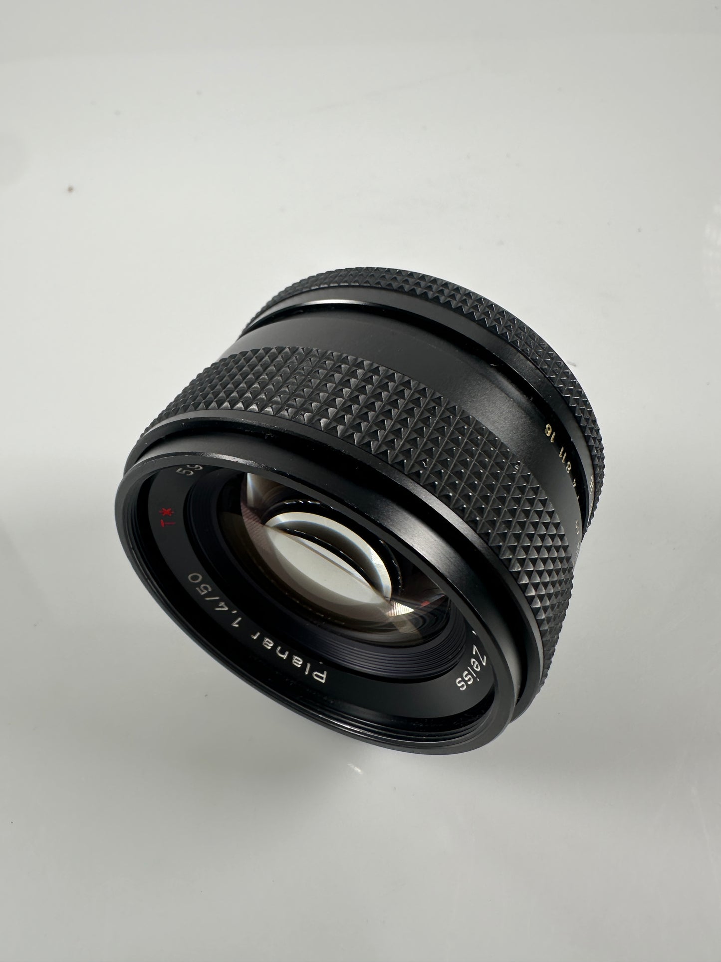 Contax Carl Zeiss T* Planar 50mm F1.4 AEJ MF Lens C/Y Mount