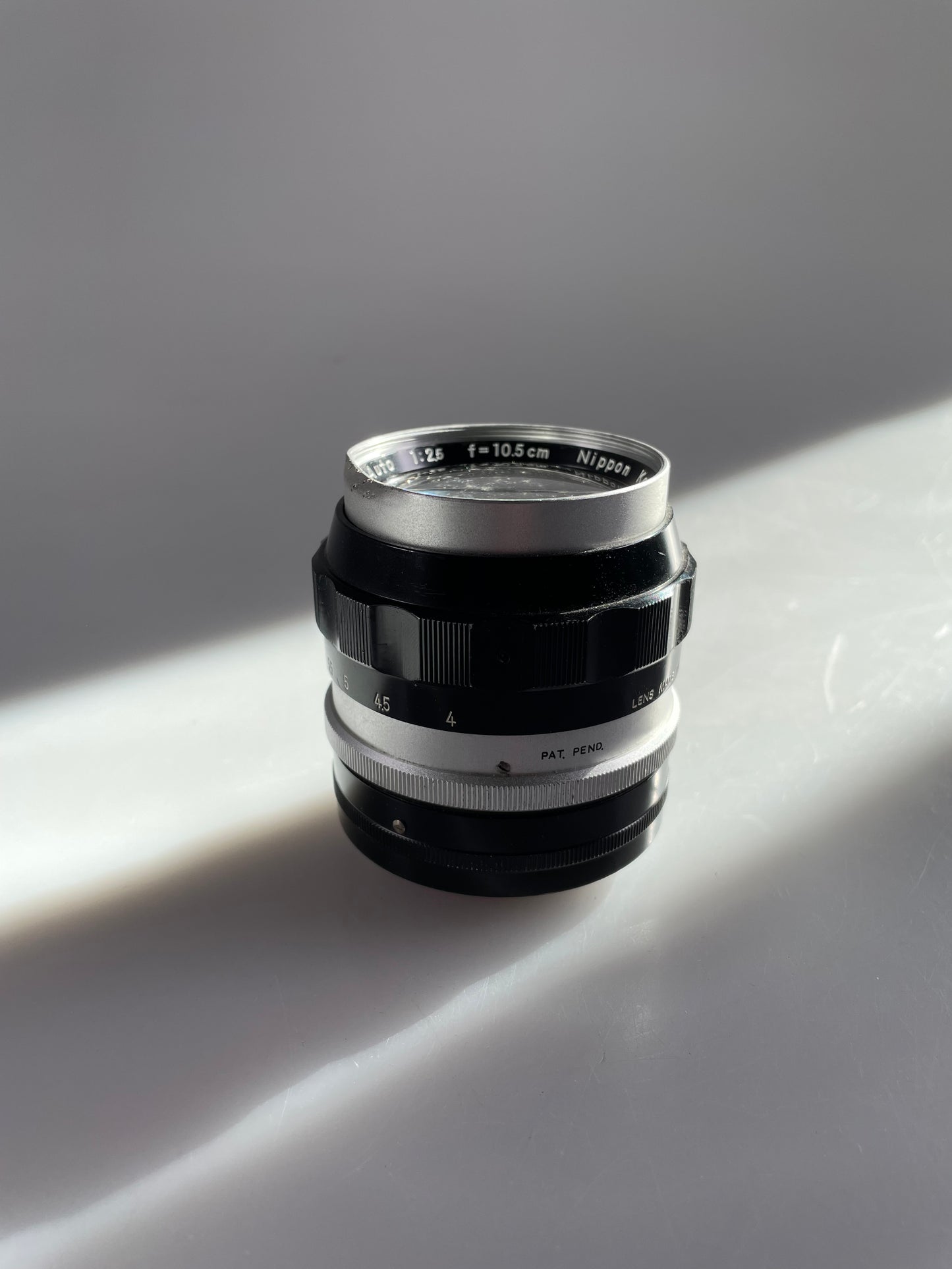 Nikon Nippon Kogaku Nikkor P Auto 105mm 10.5cm f2.5 Pat Pend #127xxx