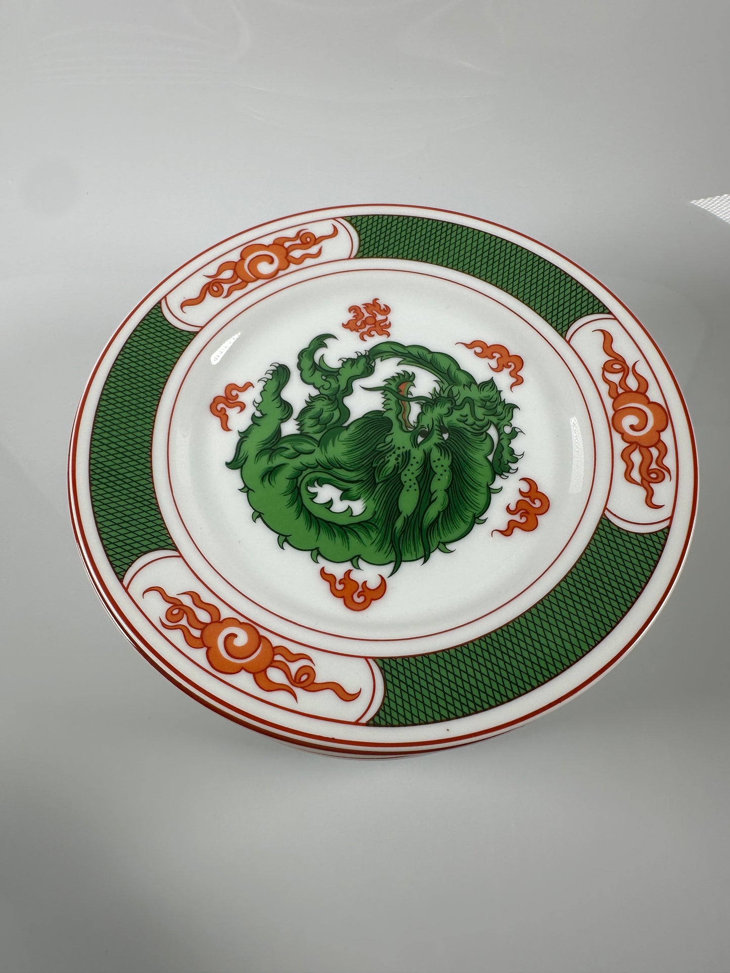 Fitz & Floyd Dragon Crest set of 10 SALAD Desert PLATES , 7 1/2”