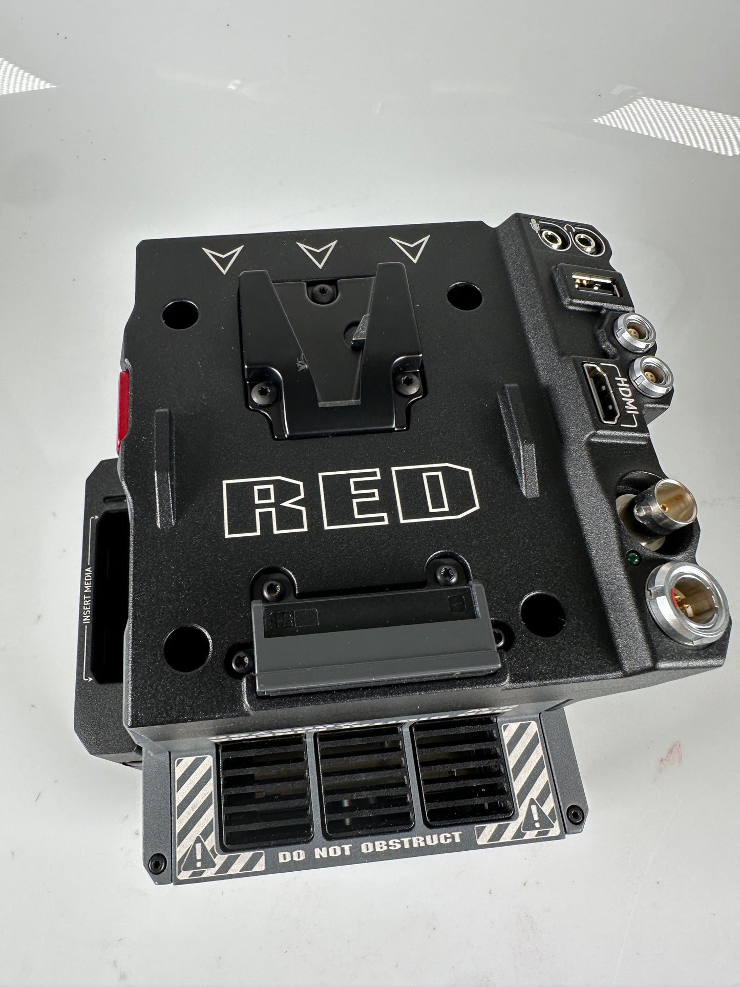 Red Scarlet-W Dragon 5K DSMC2 cinema camera S35 v-lock expander EF lens mount