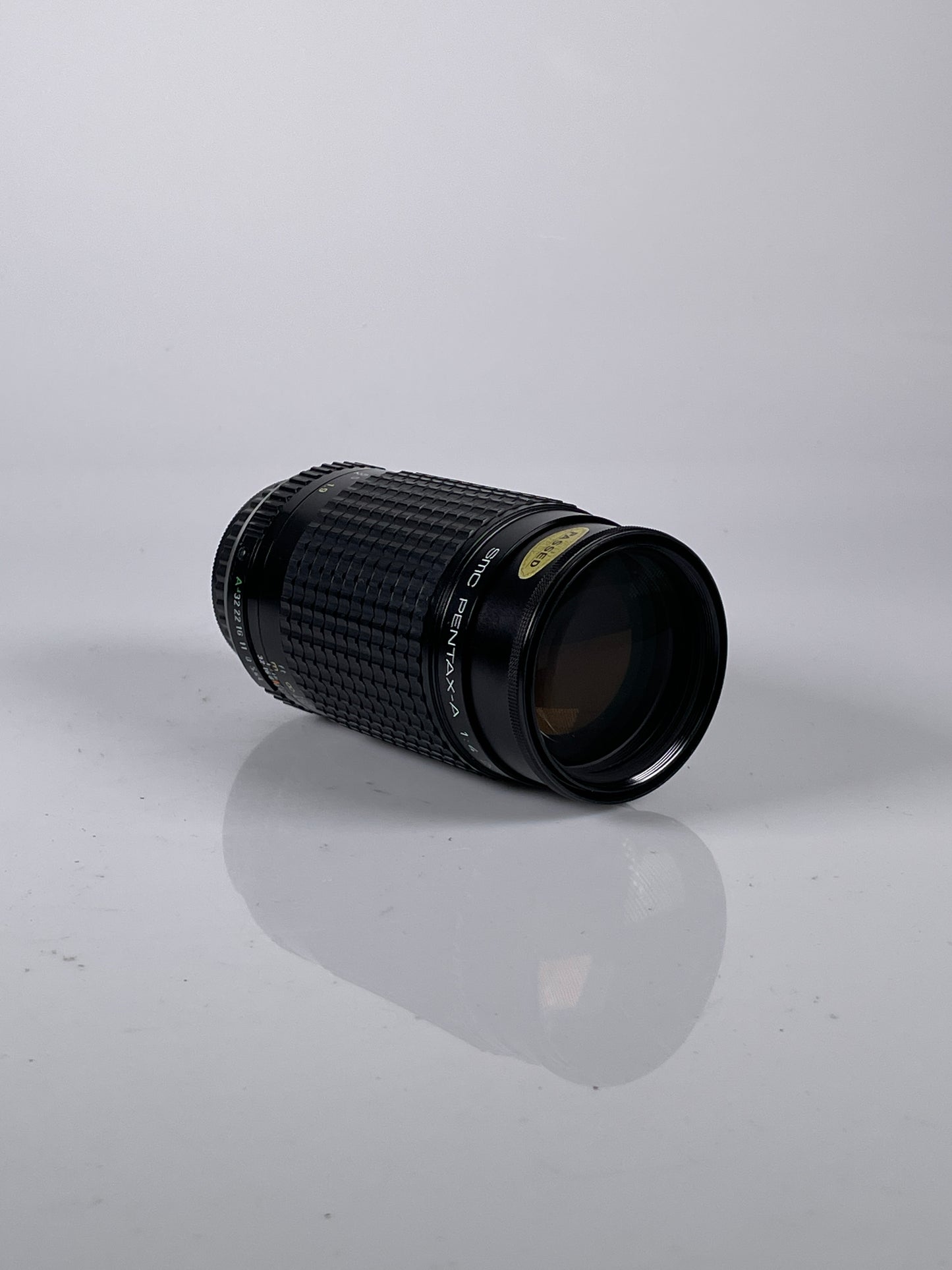SMC Pentax-A 200mm f4 MF Telephoto Lens for Pentax K Mount w/ Caps
