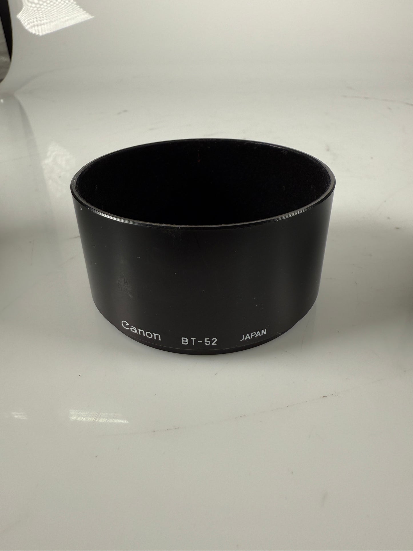 Canon BT-52 Plastic Lens Hood Shade F/FD 85mm F1.8, 100mm F2