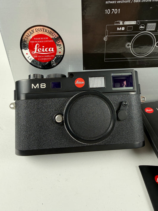Leica M8 10.3MP Rangefinder Digital Camera Body - Black