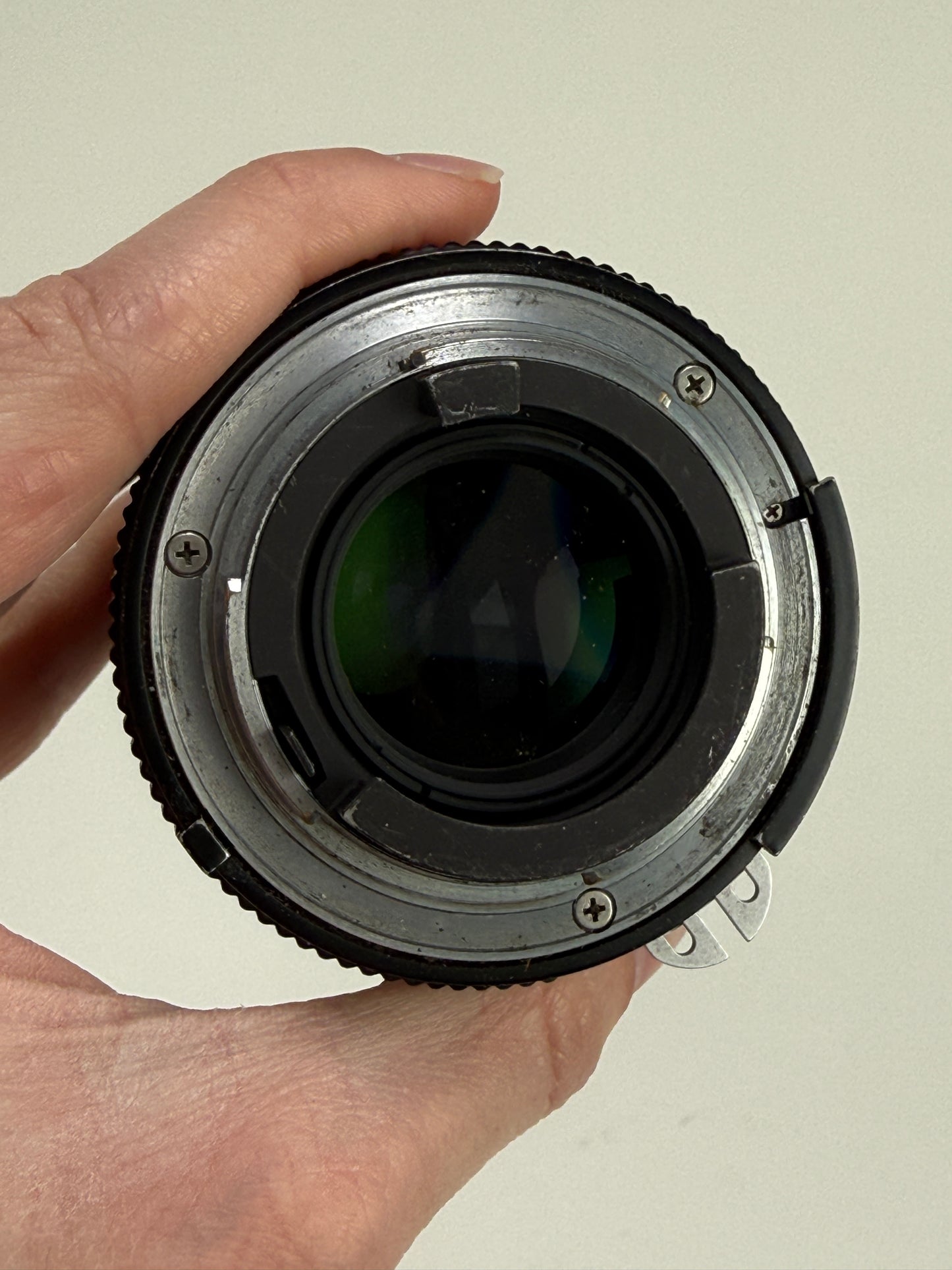 NIKON AI NIKKOR 85mm f2 Portrait MF Prime Camera Lens