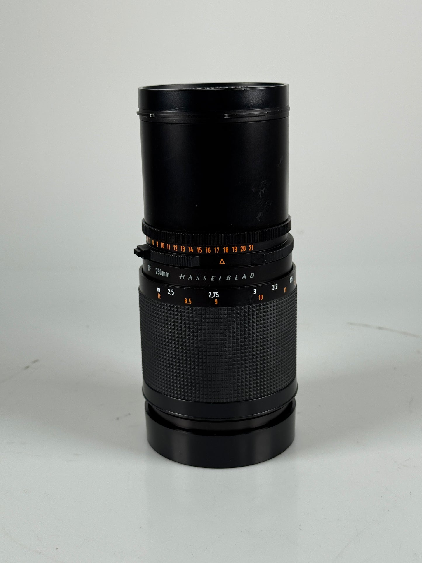 Hasselblad Carl Zeiss Sonnar T* CF 250mm f5.6 Lens
