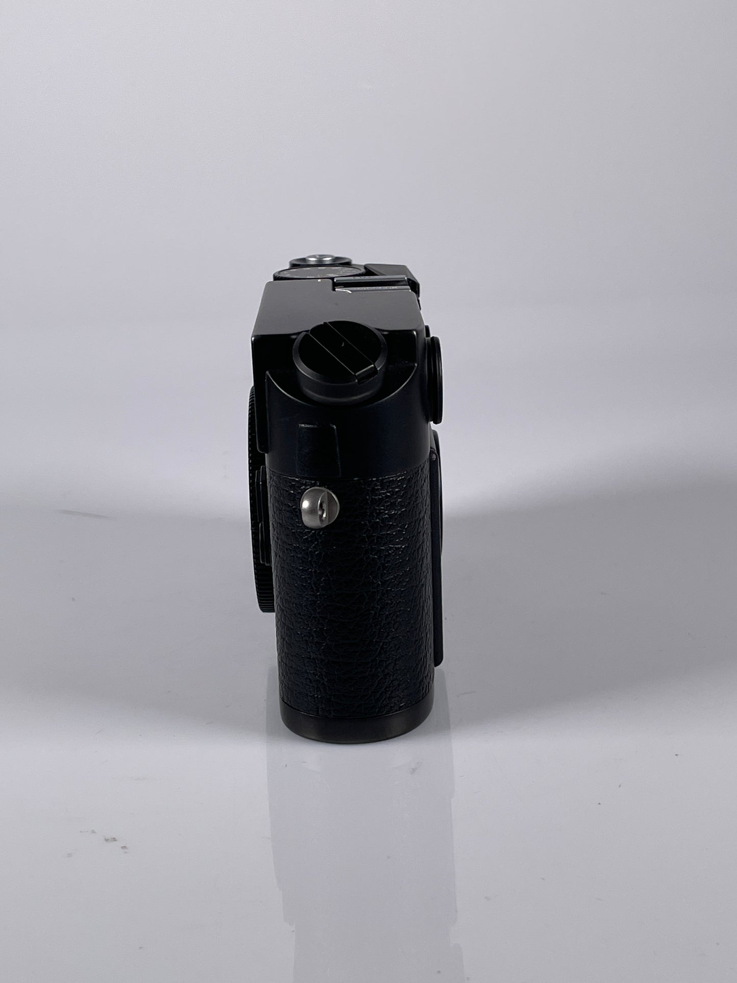 Leica M6 TTL 0.72 35mm rangefinder film camera black