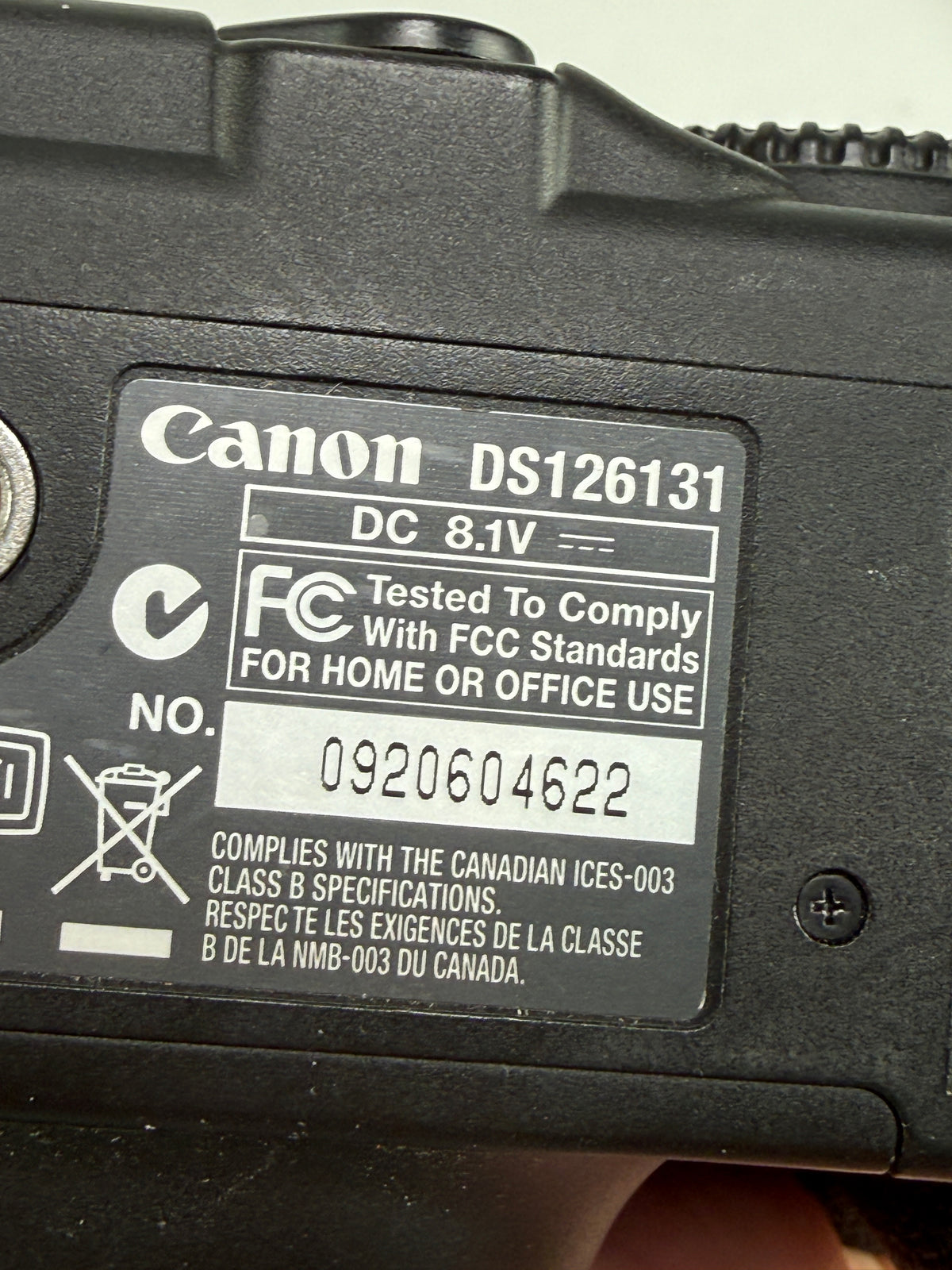 Canon EOS 30D 8.2MP Built-In-Flash Digital SLR Camera