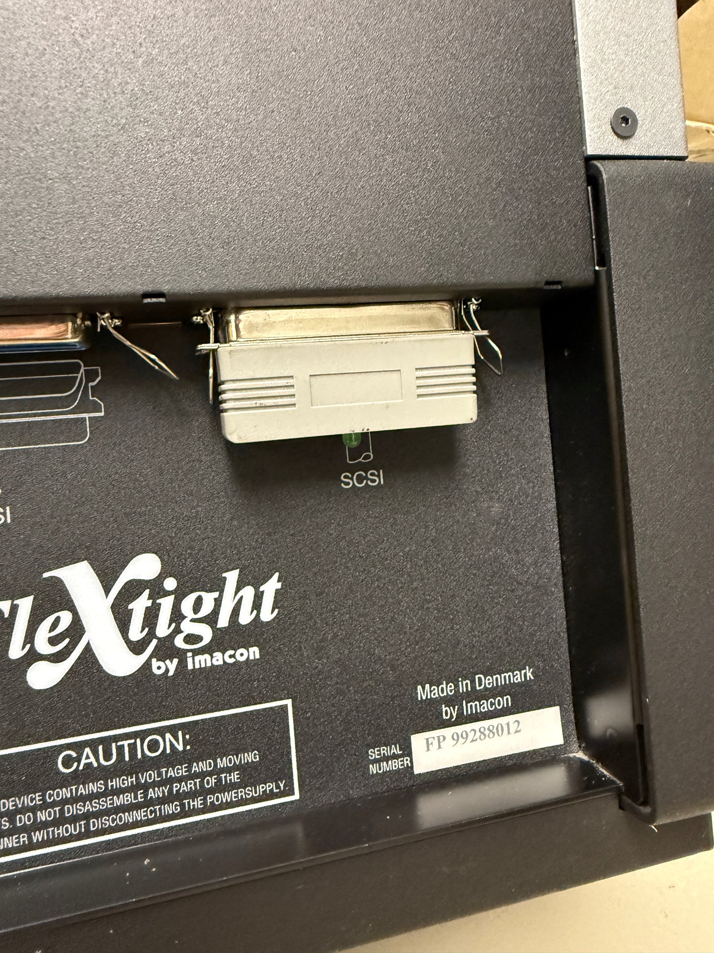 Imacon FlexTight Precision II Scanner w/ Carriers, original box, etc
