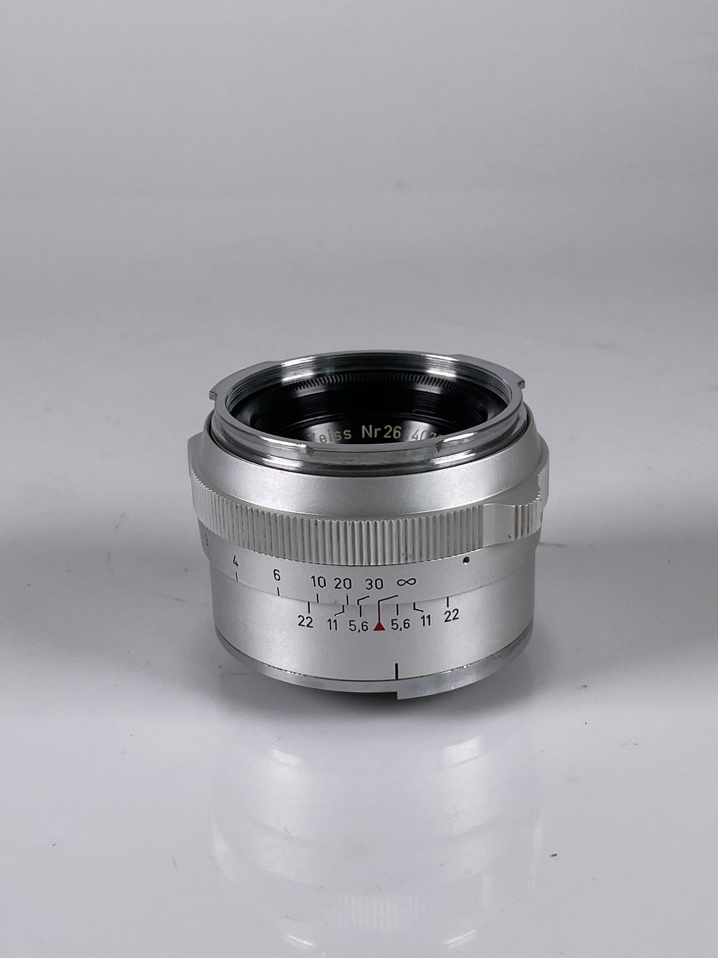 Carl Zeiss Planar 50mm f2 Contarex Mount chrome silver