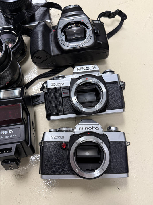 Minolta Film camera MF and AF equipment lot lens, flash