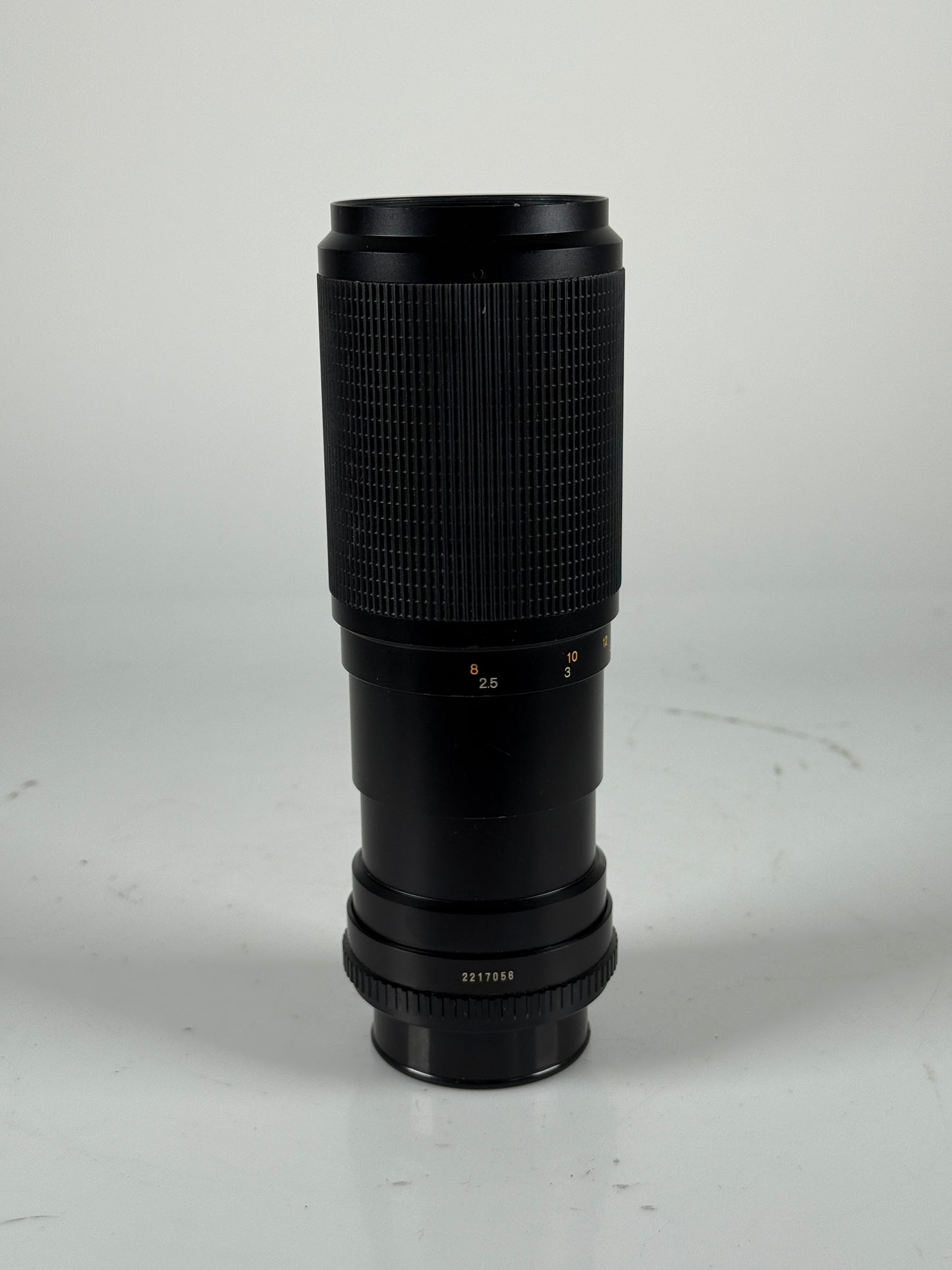Minolta MD Celtic 100-200mm f5.6 Zoom Lens
