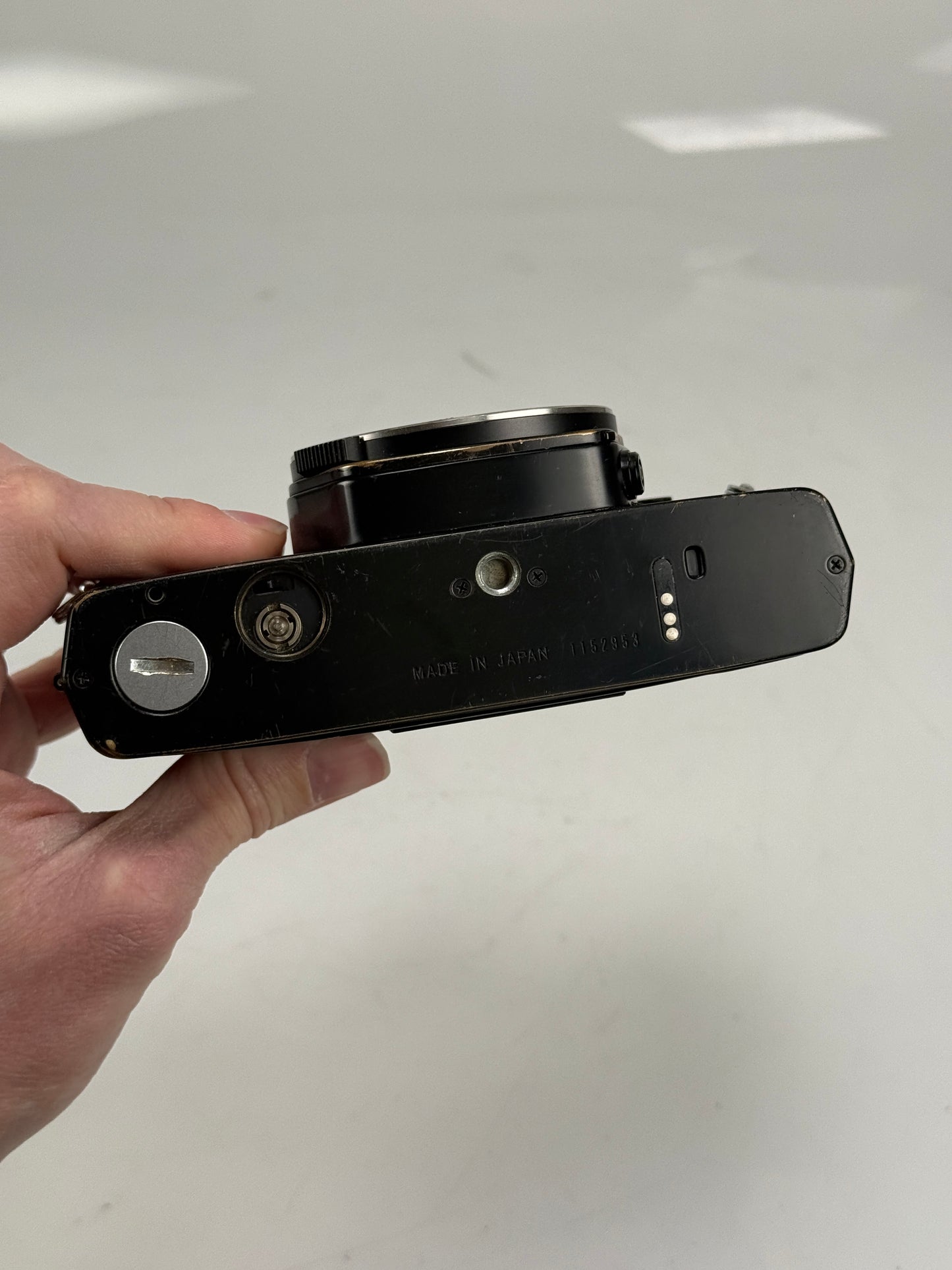 Olympus OM-2S Program 35mm Film Camera Body
