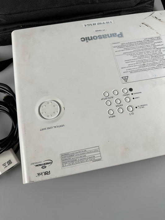 Panasonic PT-VW440 Video LCD Projector HDMI W/ Power Cord