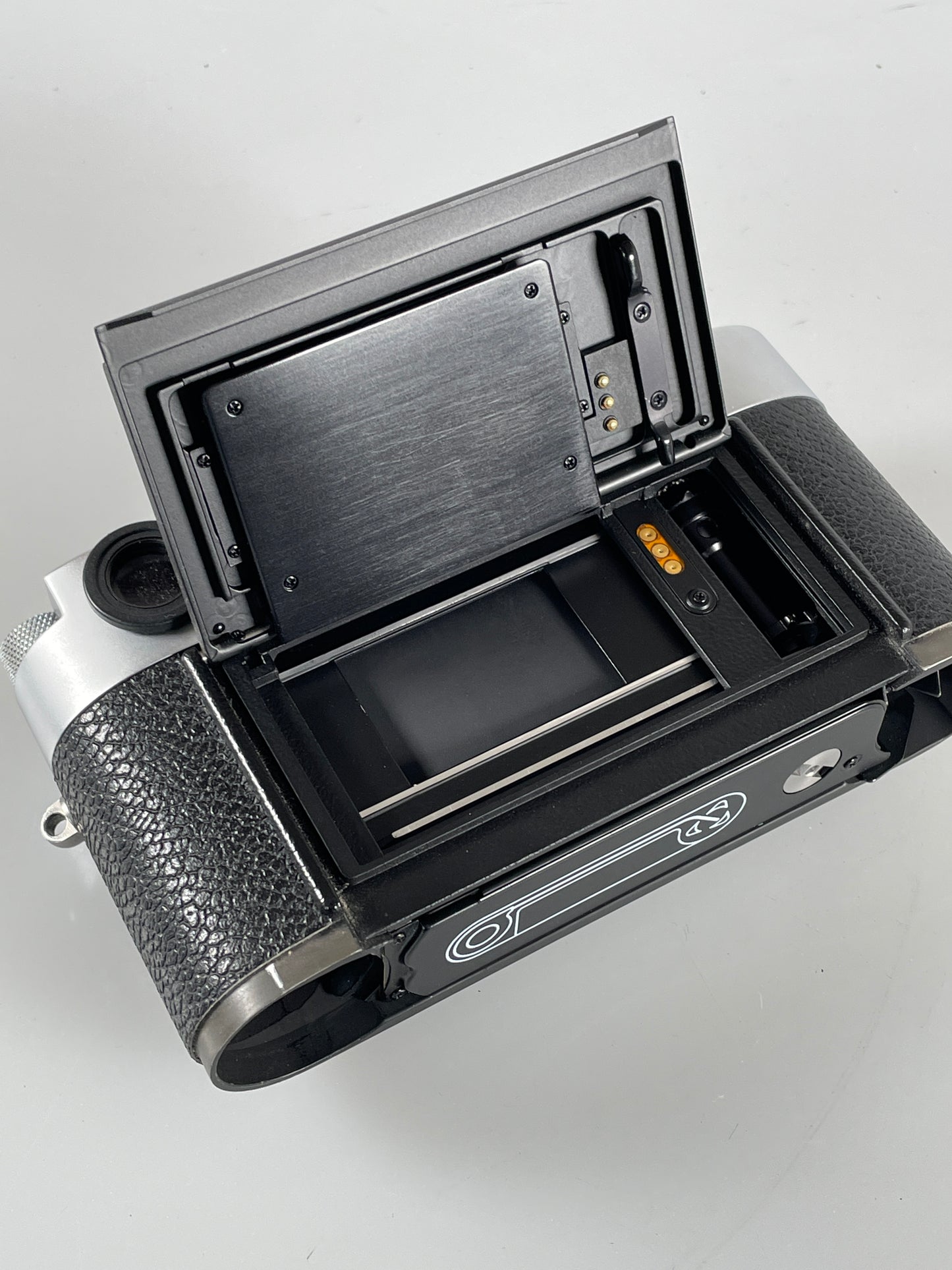 Leica MP 0.72 Rangefinder Film Camera Chrome