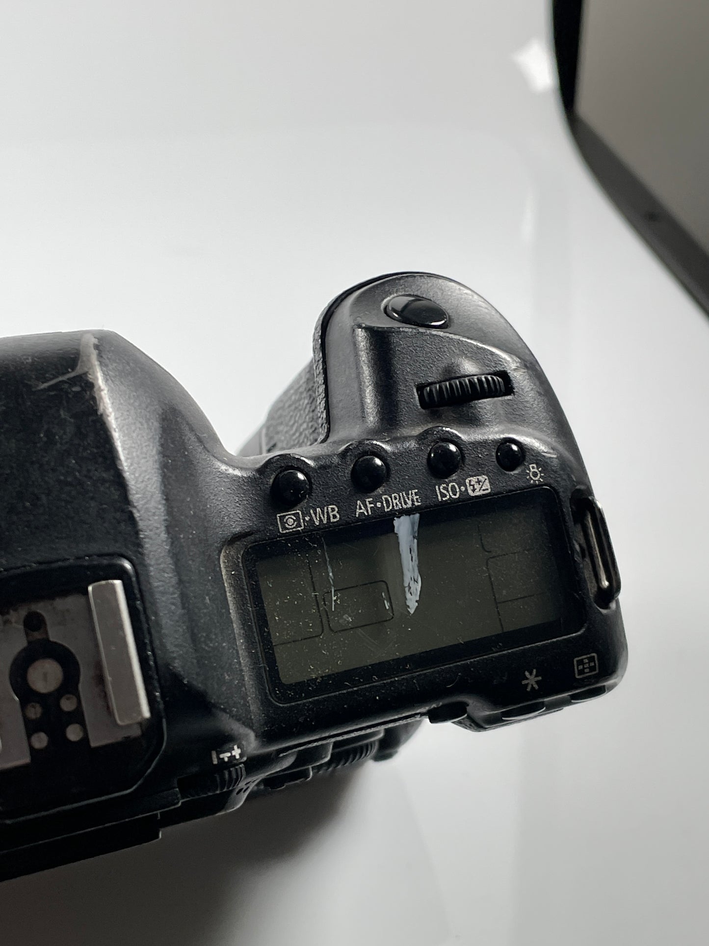 Canon EOS 5D Mark II 21.1MP Full Frame Digital SLR Camera Black Body