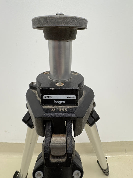 Bogen 3021 Tripod Legs only #055