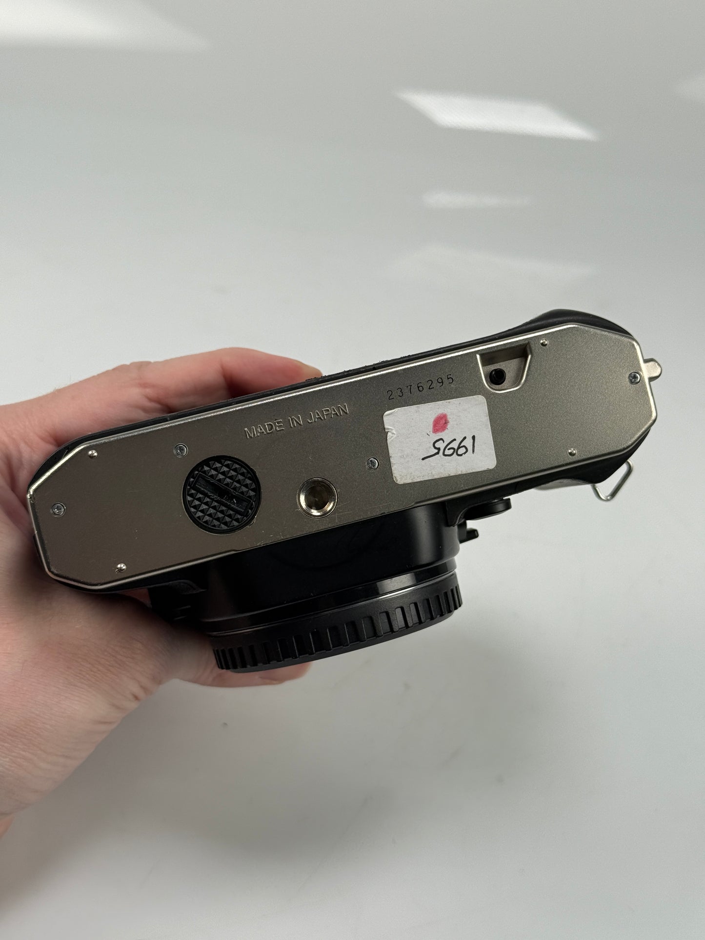 Nikon FM10 35mm SLR Film Camera