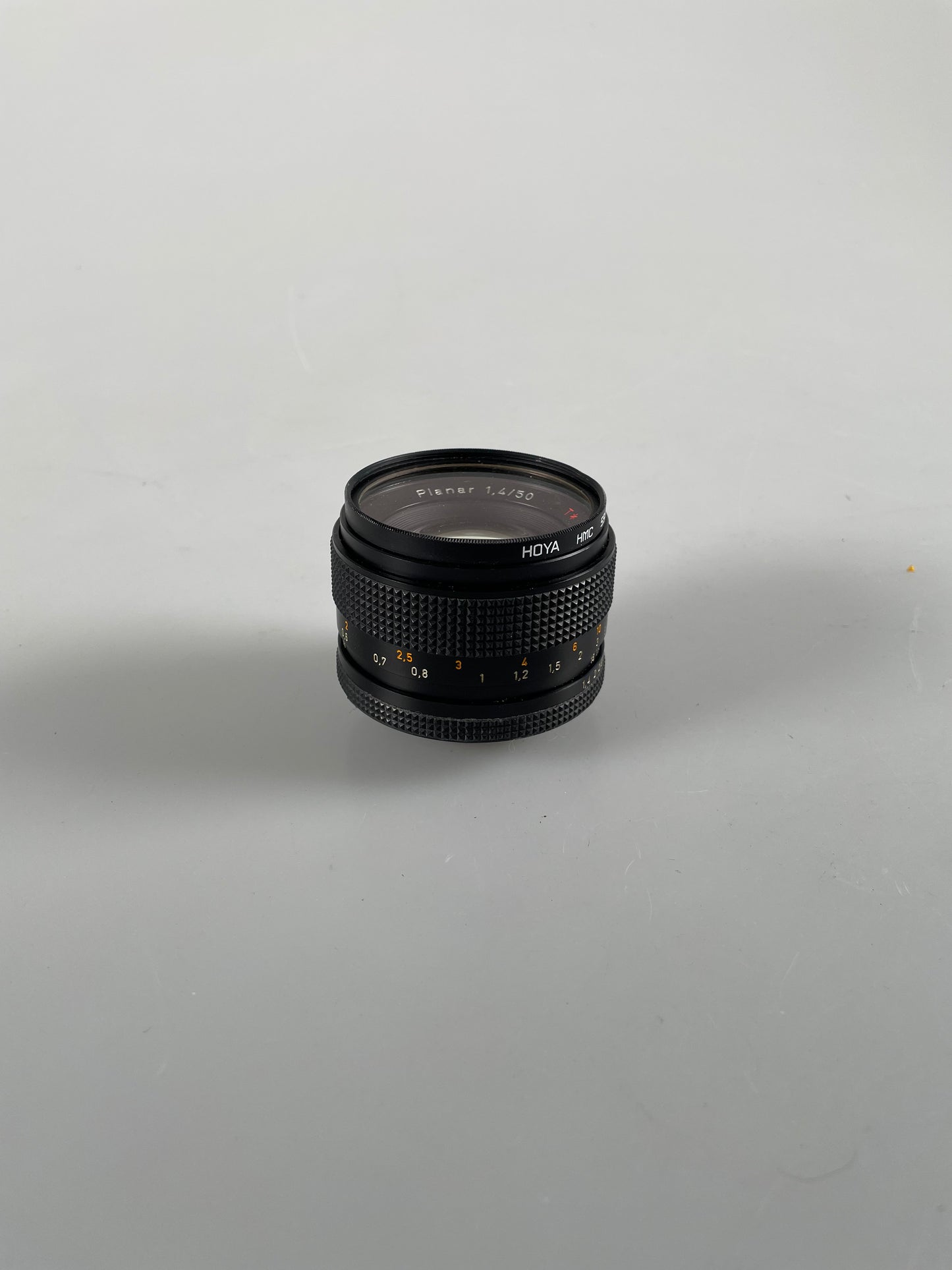 Contax Carl Zeiss Planar 50mm f/1.4 T* AEJ CY Mount Lens