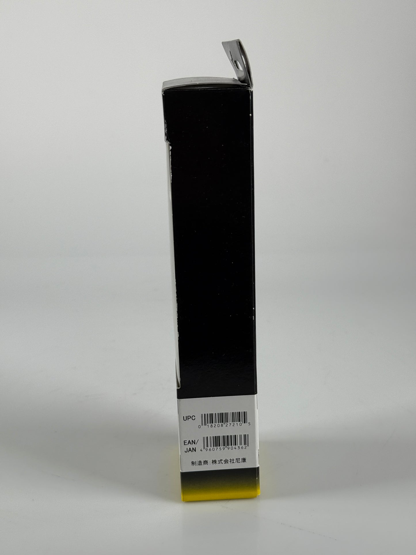 Nikon D6 Genuine Black / Yellow Camera Neck Strap / AN-DC22