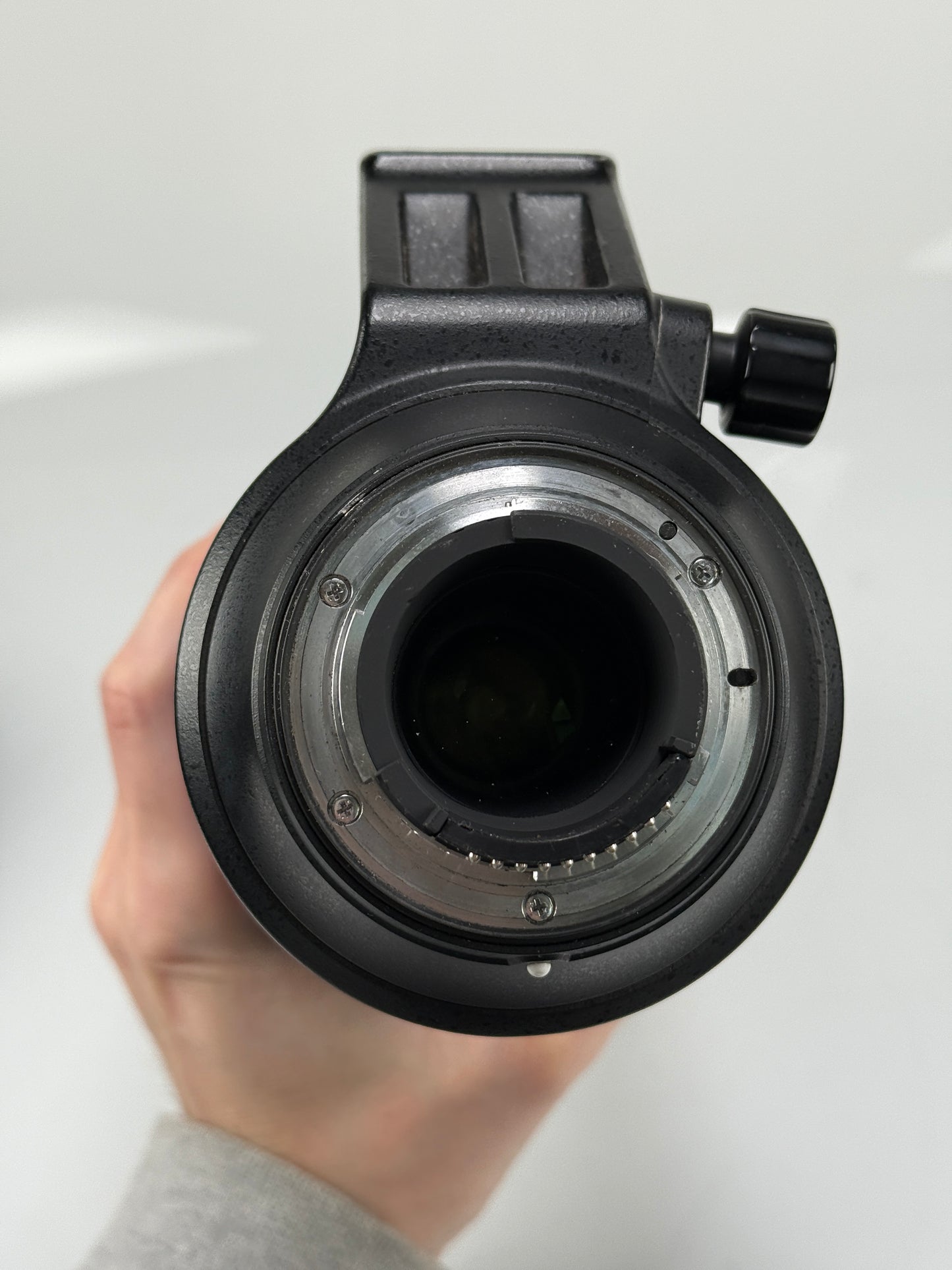 Nikon AF-S 200-500mm f5.6 E ED VR Lens + Hood