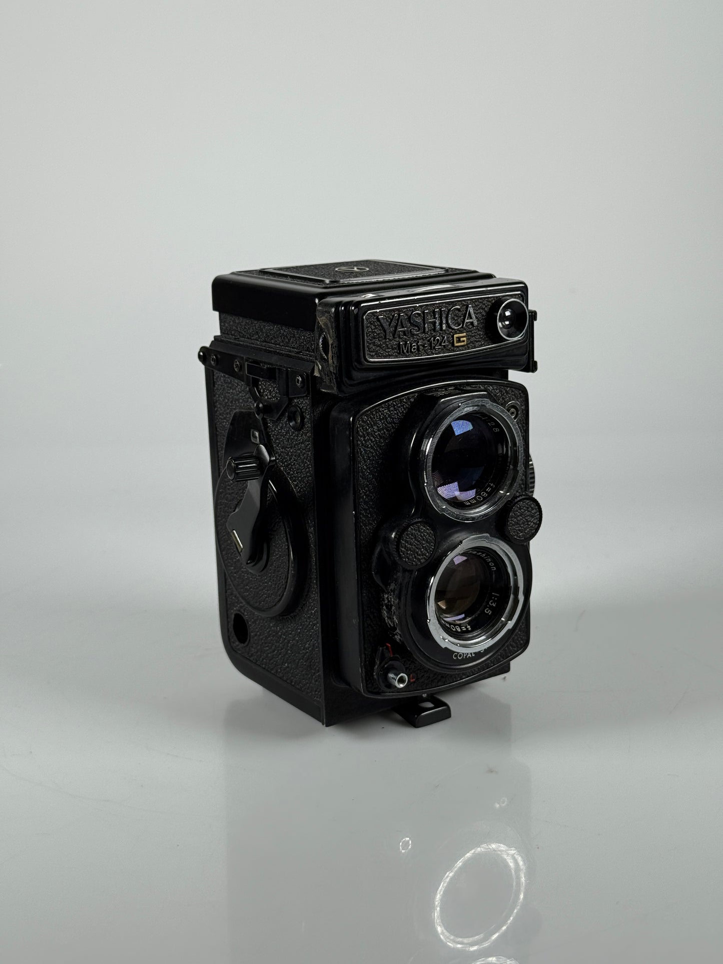 Yashica Mat 124G Medium Format 6x6 TLR Camera