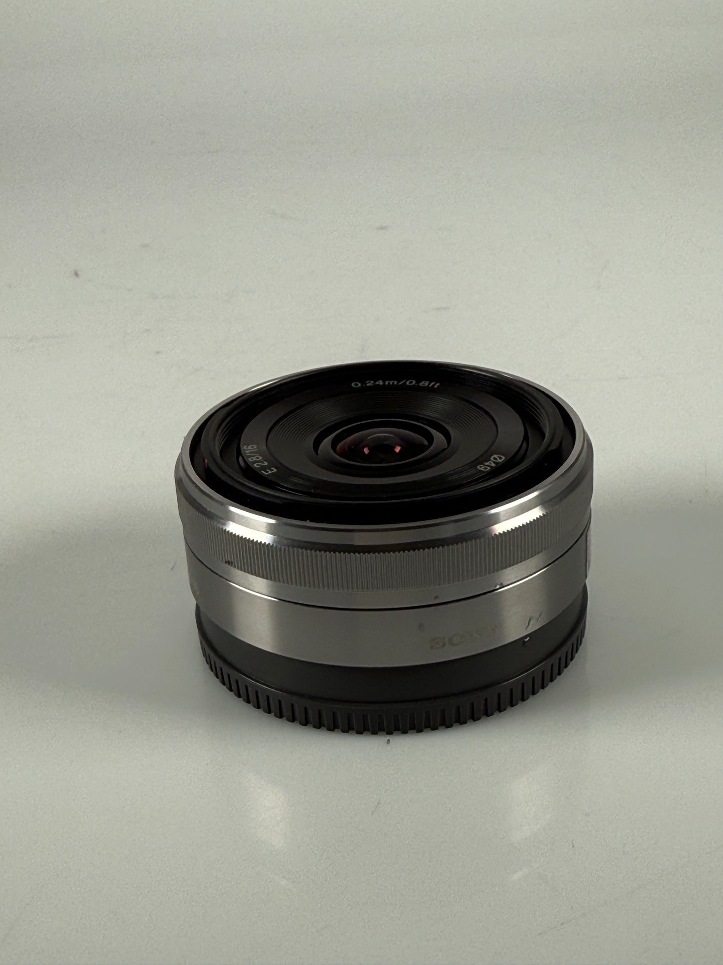 Sony SEL16F28 16mm F2.8 E Mount AF Lens silver