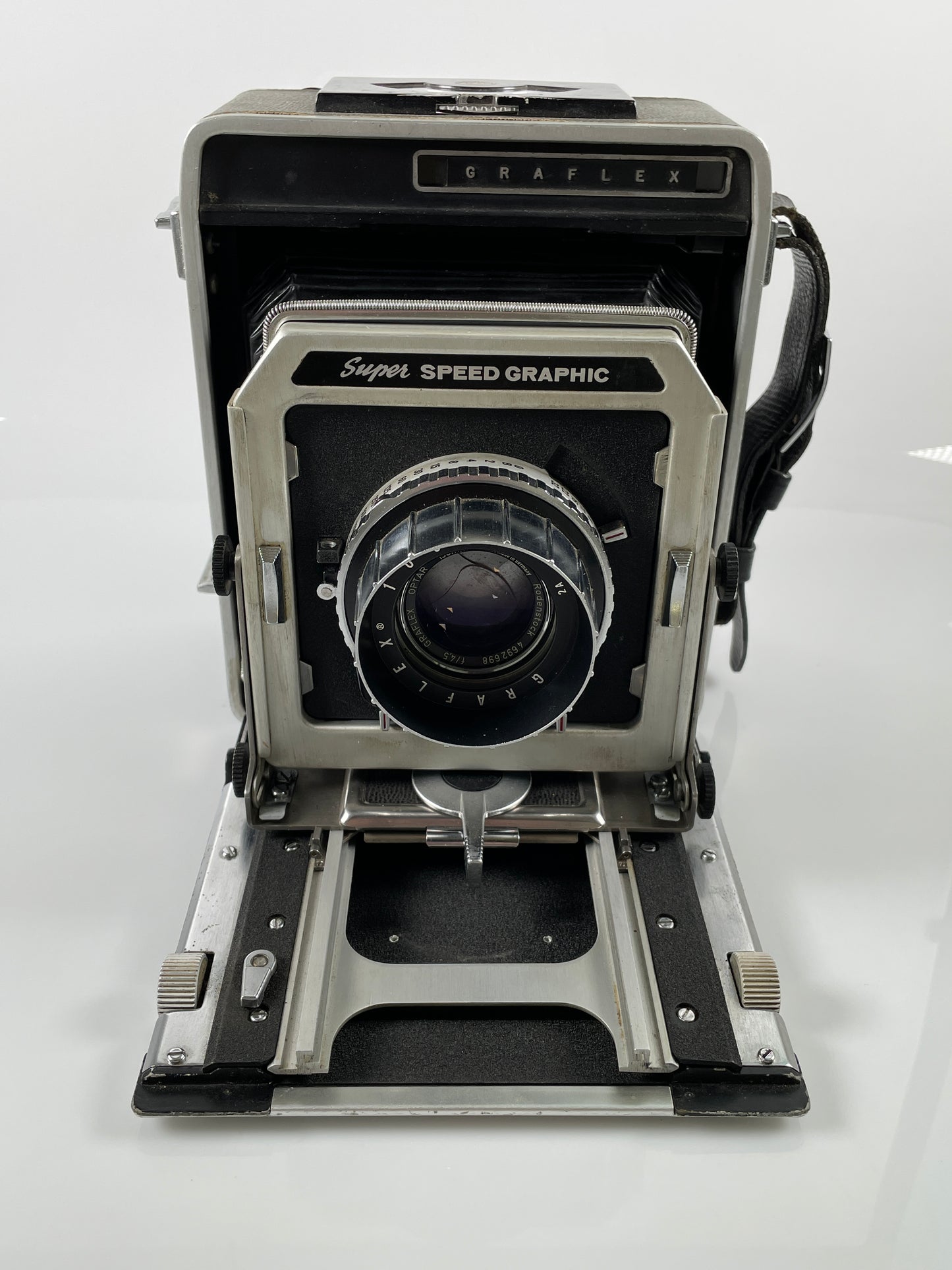 Super Speed Graphic Large Format Film Camera 4x5 with Optar 135mm f4.7 lens