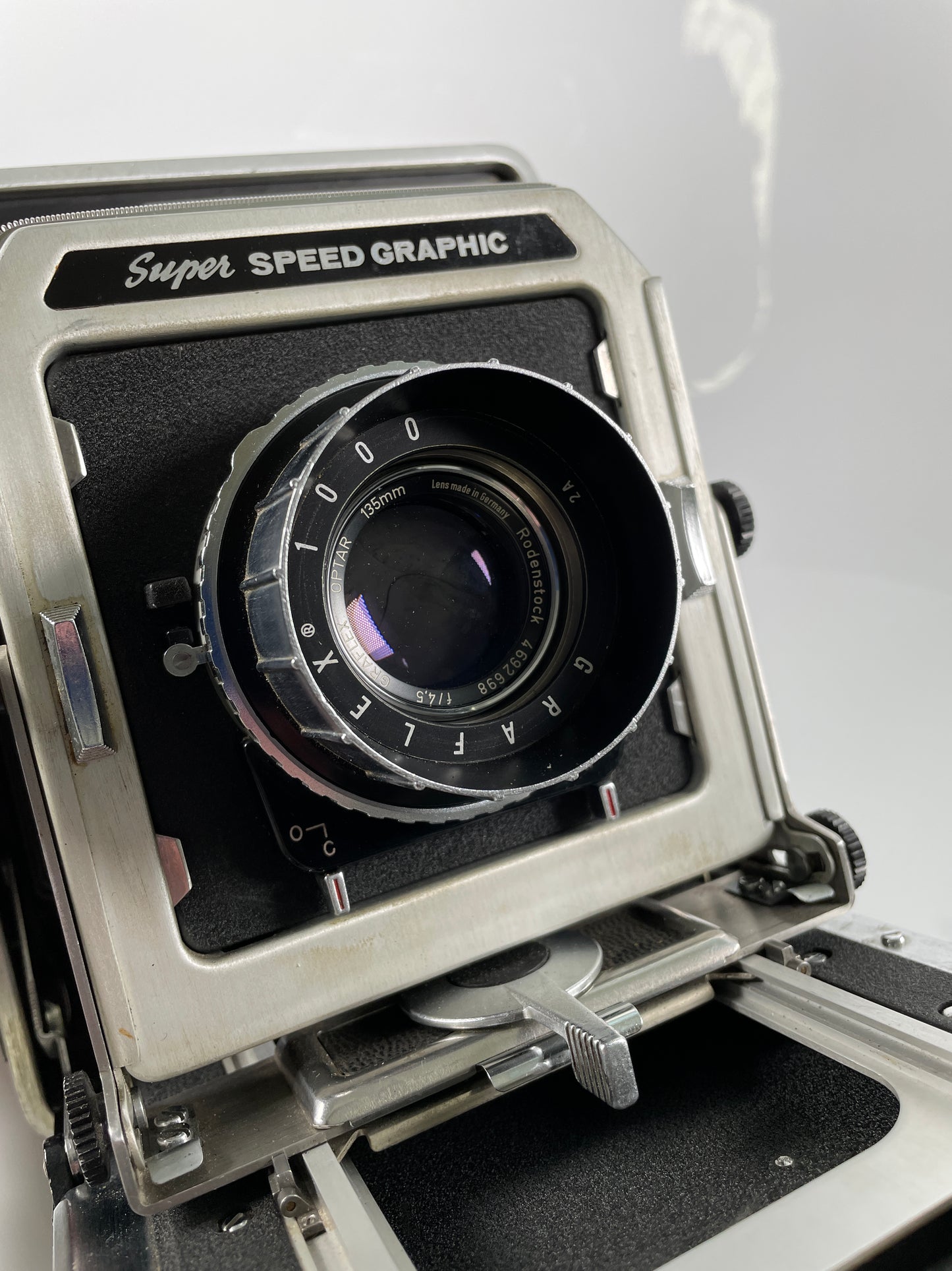 Super Speed Graphic Large Format Film Camera 4x5 with Optar 135mm f4.7 lens
