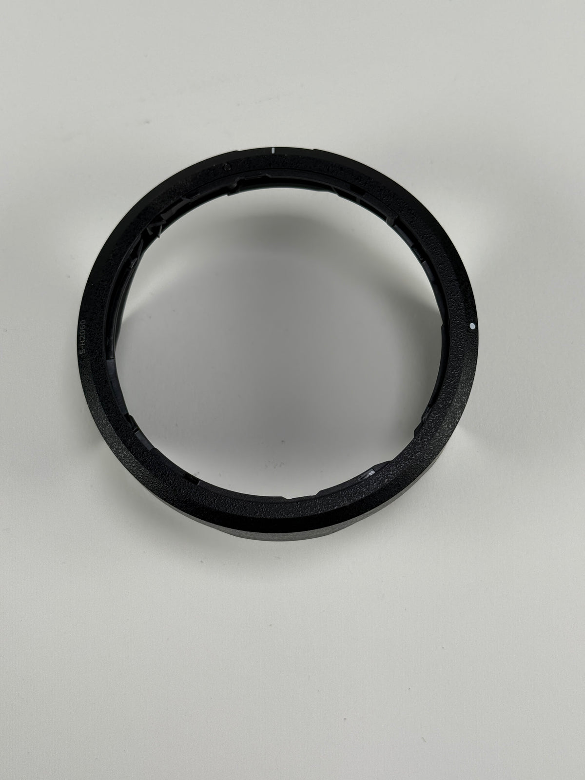 Nikon HB-85 Bayonet Lens Hood for NIKKOR Z 24-70mm f4 S Lens