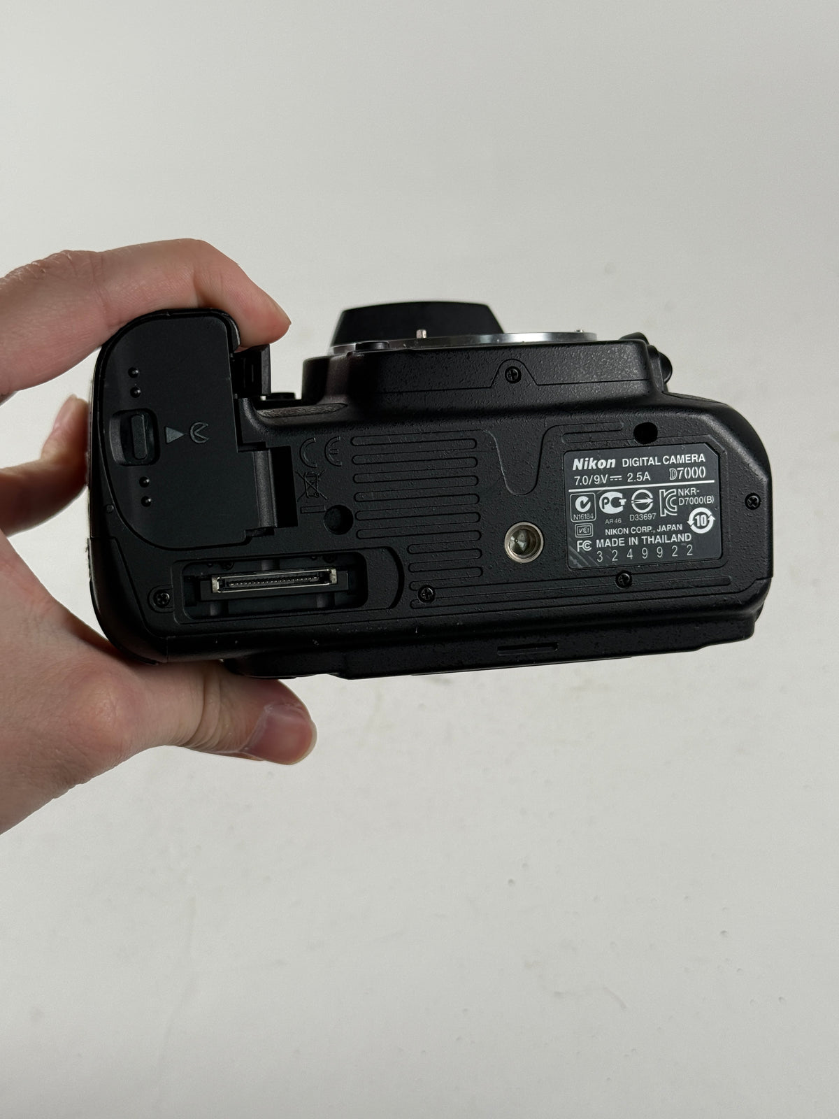 Nikon D7000 Digital SLR Camera Body black