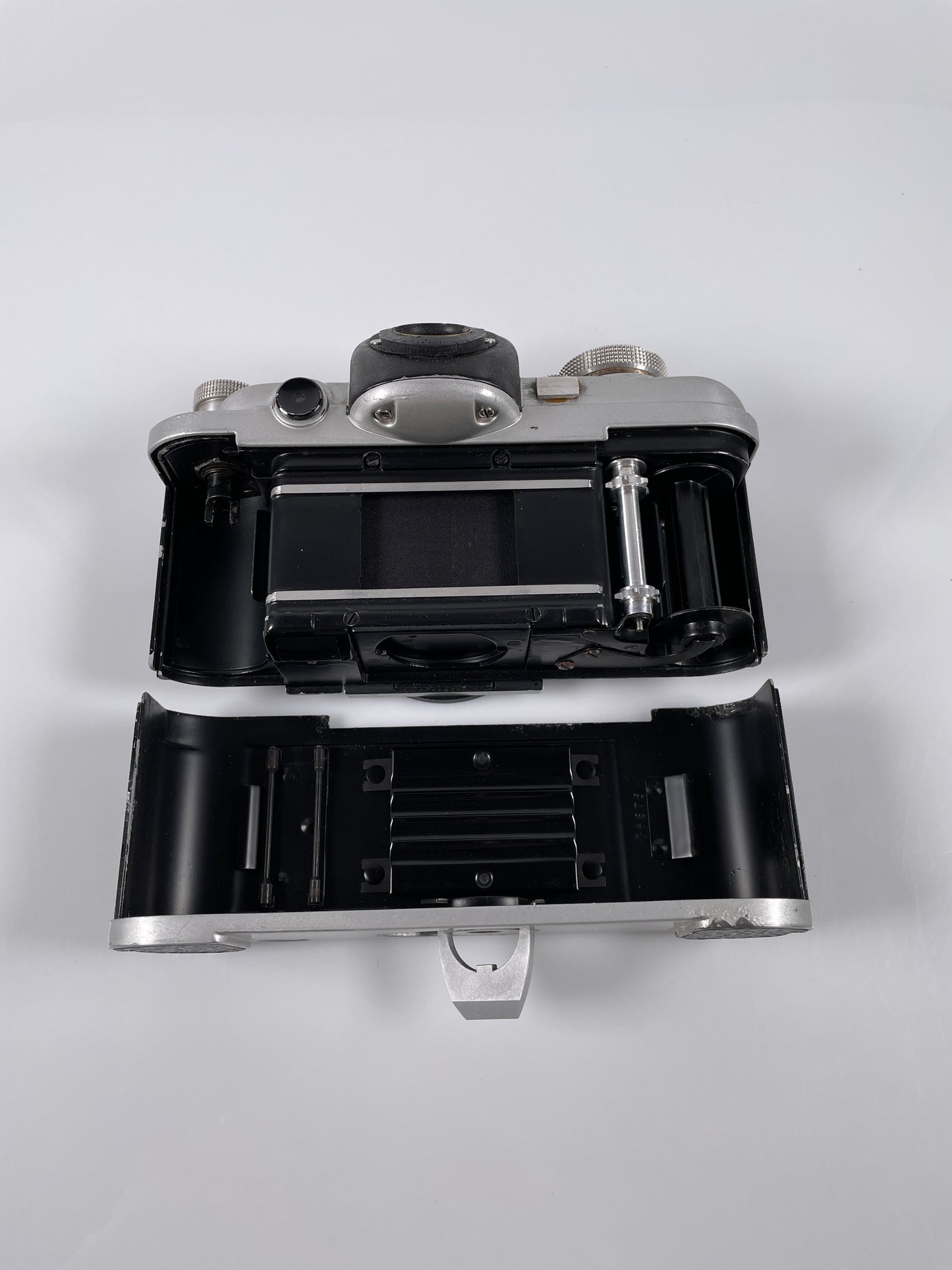 Alpa Reflex Mod. 6 35mm SLR Film Camera