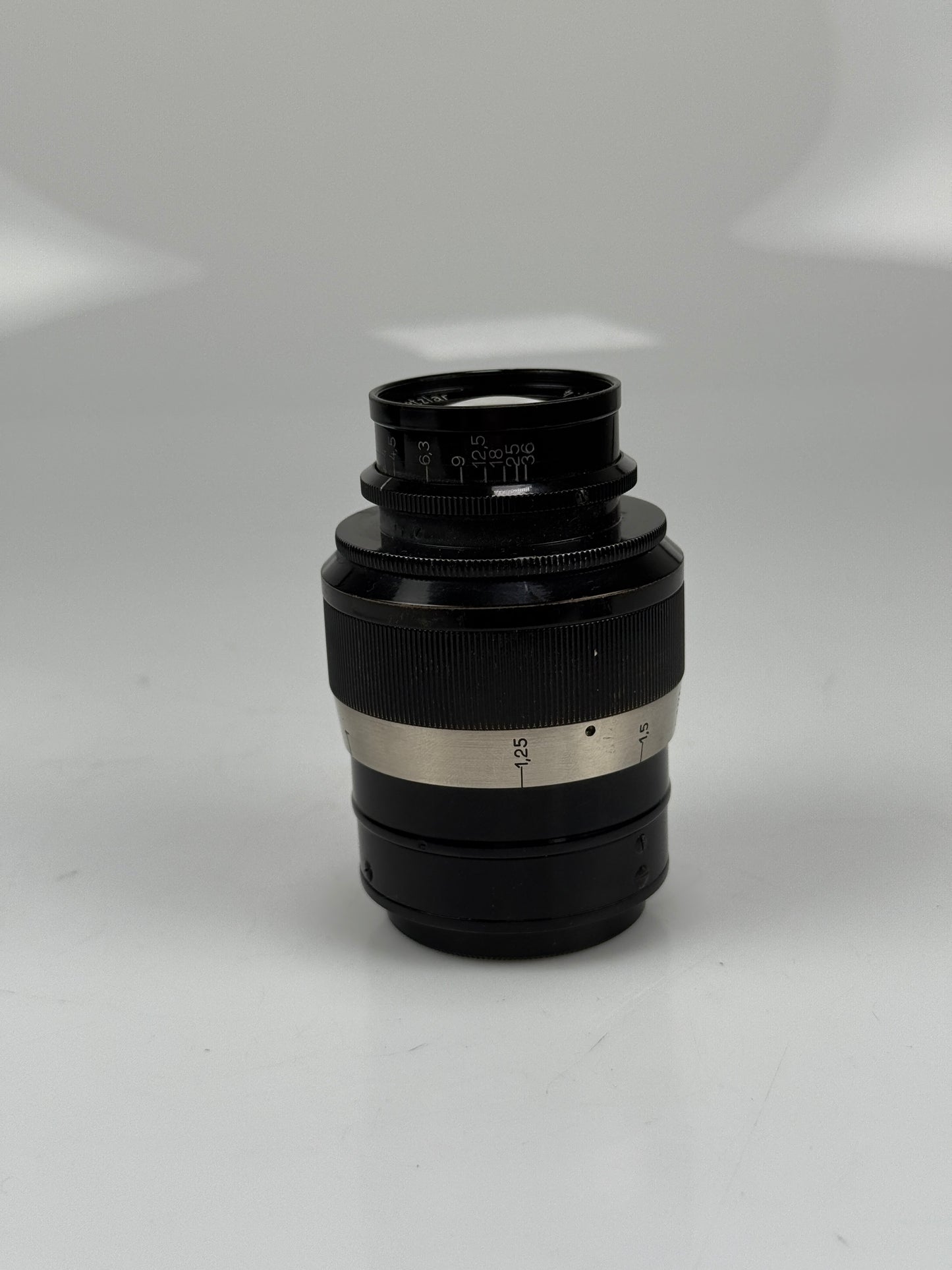 Leica Elmar 90mm F4 LTM - Black Paint / v1 no serial fat version Elmar