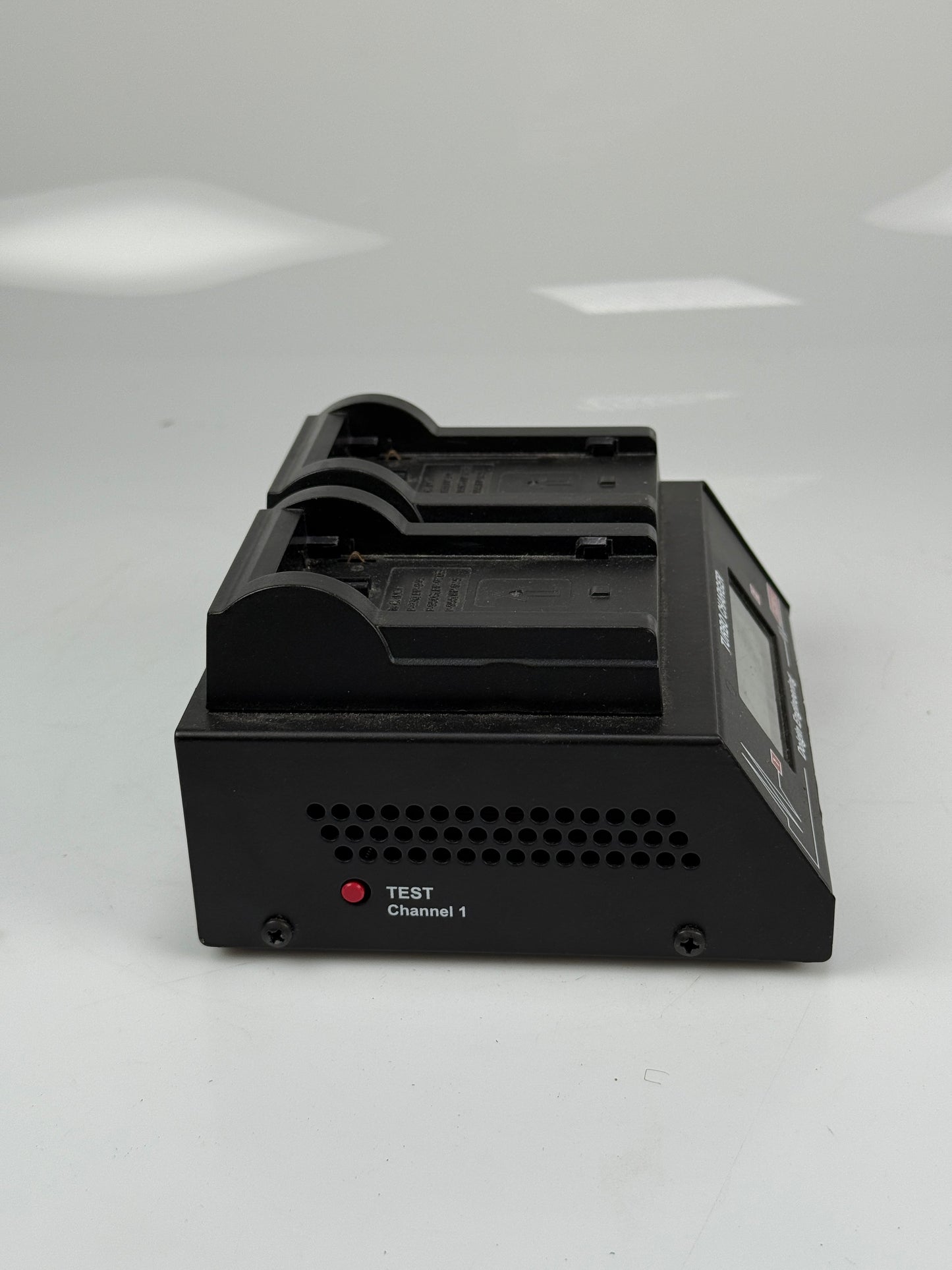 Dolgin Engineering TC200-i Fast Charger for Canon BP 955 Batteries