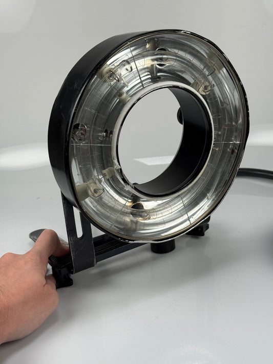 Profoto Acute D4 Ring Flash With Bracket