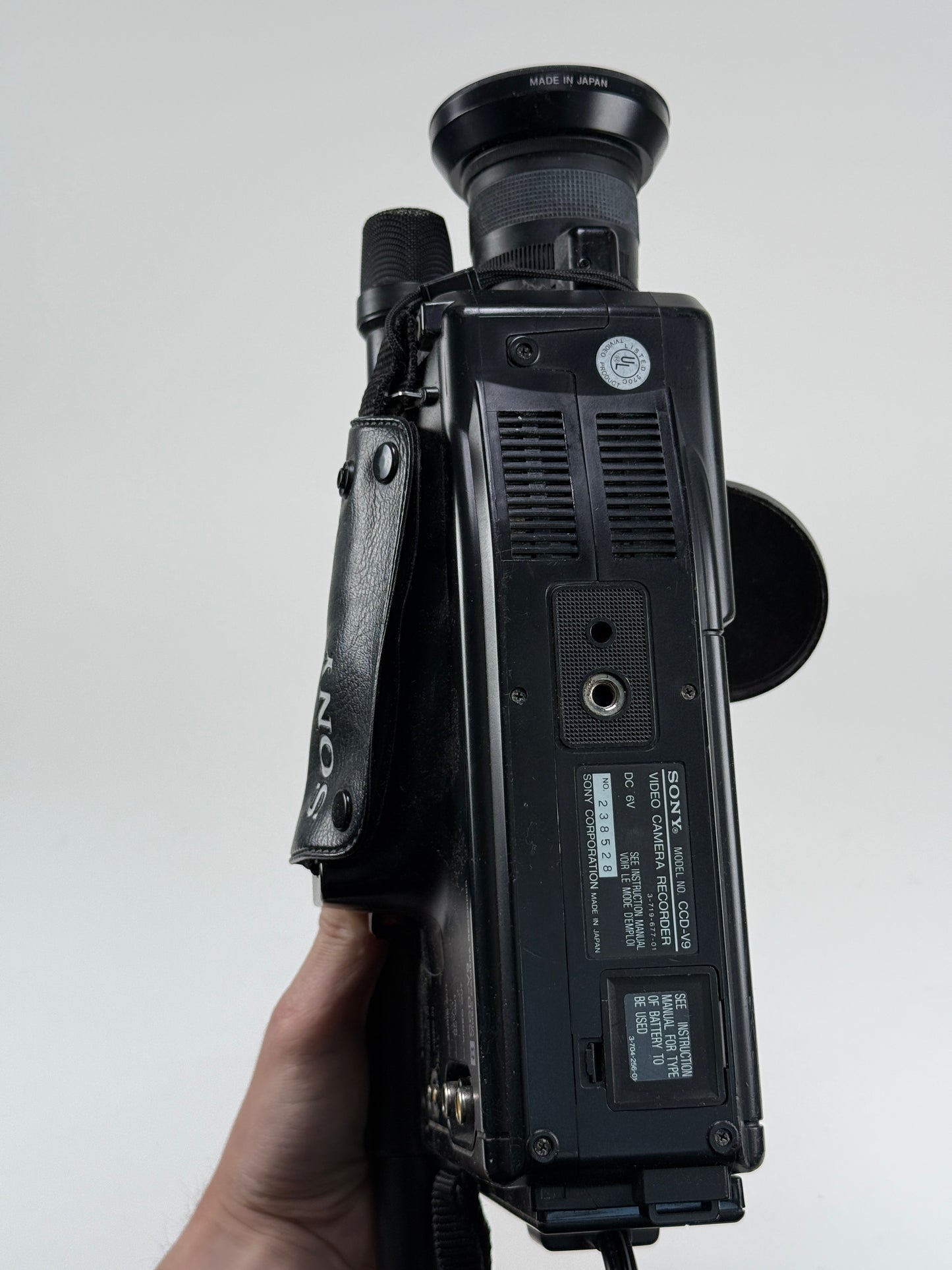 Sony Handycam Pro Video CCD-V9 Camera With Accessories