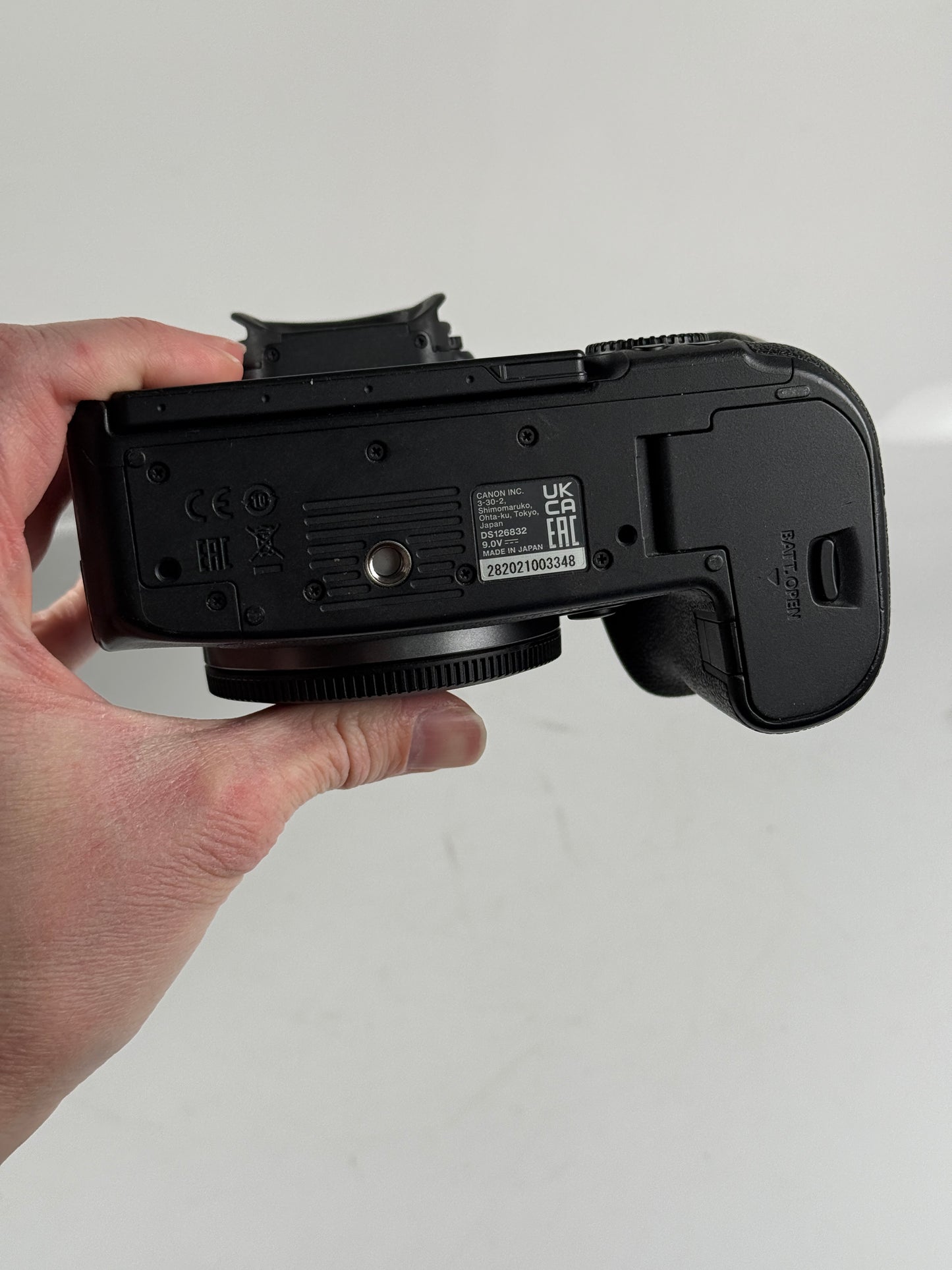 Canon EOS R6 Full-Frame Mirrorless Camera with 4K Video, Full-Frame CMOS Senor