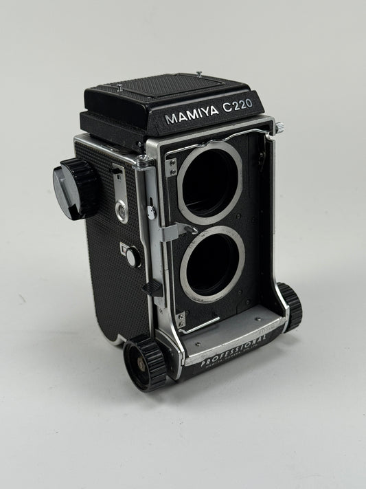 Mamiya C220 Pro TLR medium format Film camera body
