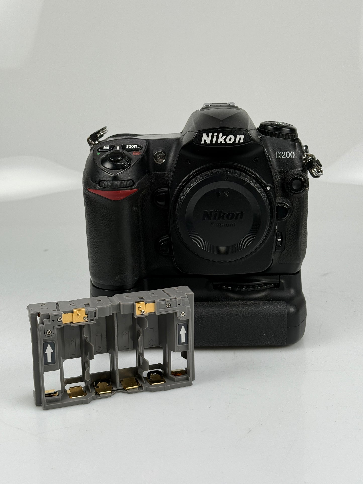 Nikon D200 10.2MP DX Digital SLR Camera With MB-D200