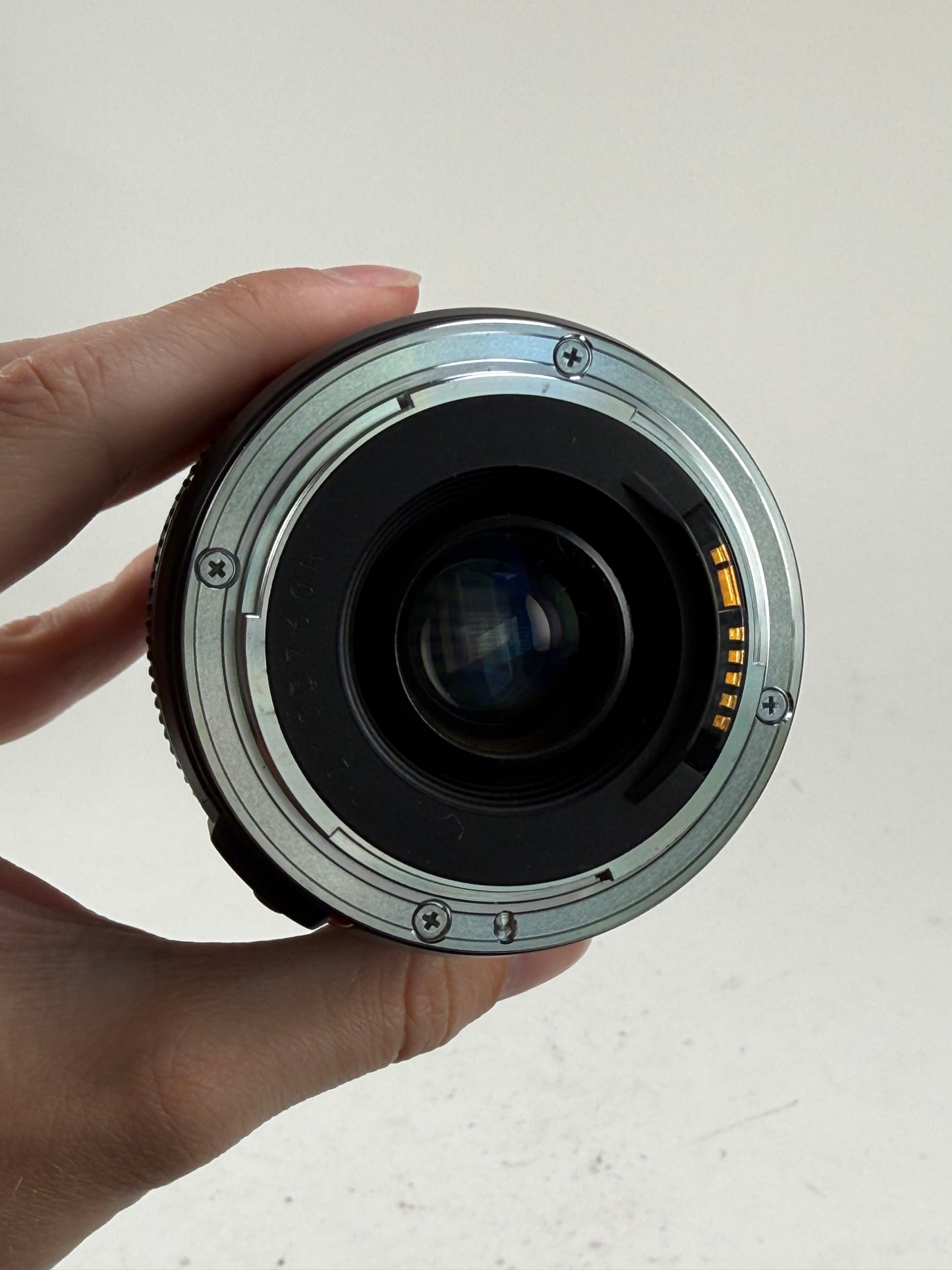 Canon EF 28-105mm f3.5-4.5 USM FX lens for EOS