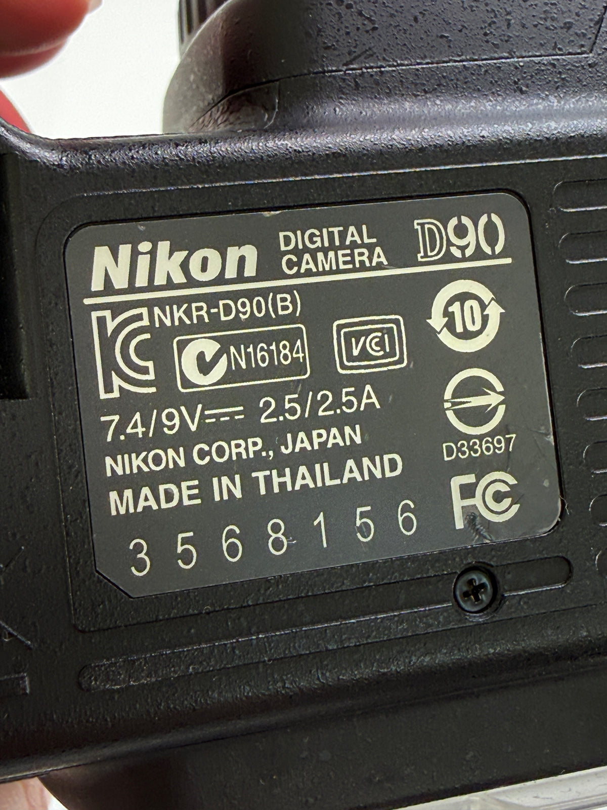 Nikon D90 12.3MP Digital SLR Camera Body