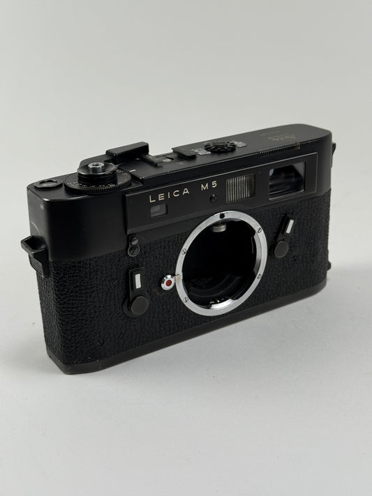 Leica M5 Late 3 Lug Black Chrome 35mm Rangefinder Film Camera