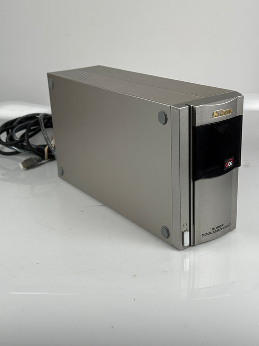 Nikon Coolscan LS-4000 ED 35mm Film Scanner